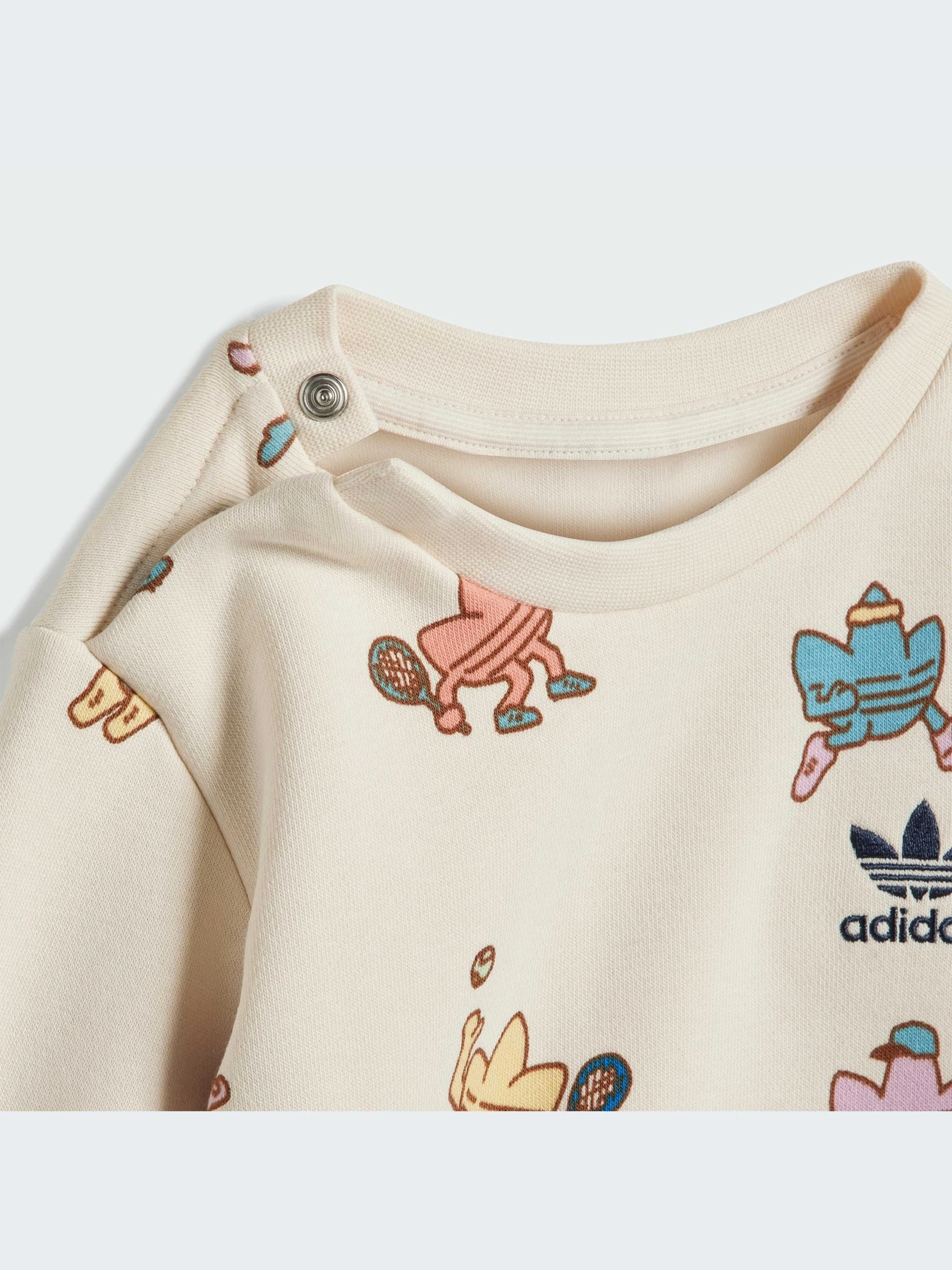 Костюмы Adidas модель IN4317-KZ Костюмы Adidas модель IN4317-KZ Фото