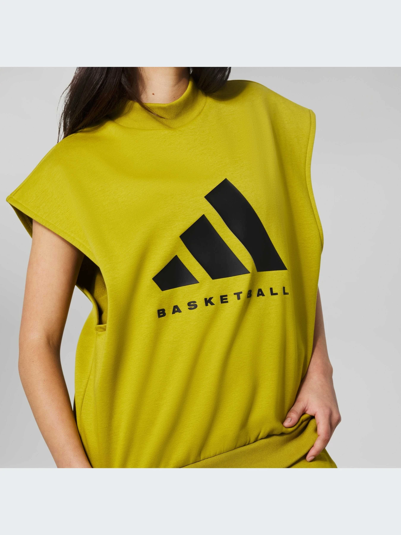 Худи и свитшоты Adidas модель IN4252-KZ Худи и свитшоты Adidas модель IN4252-KZ Фото
