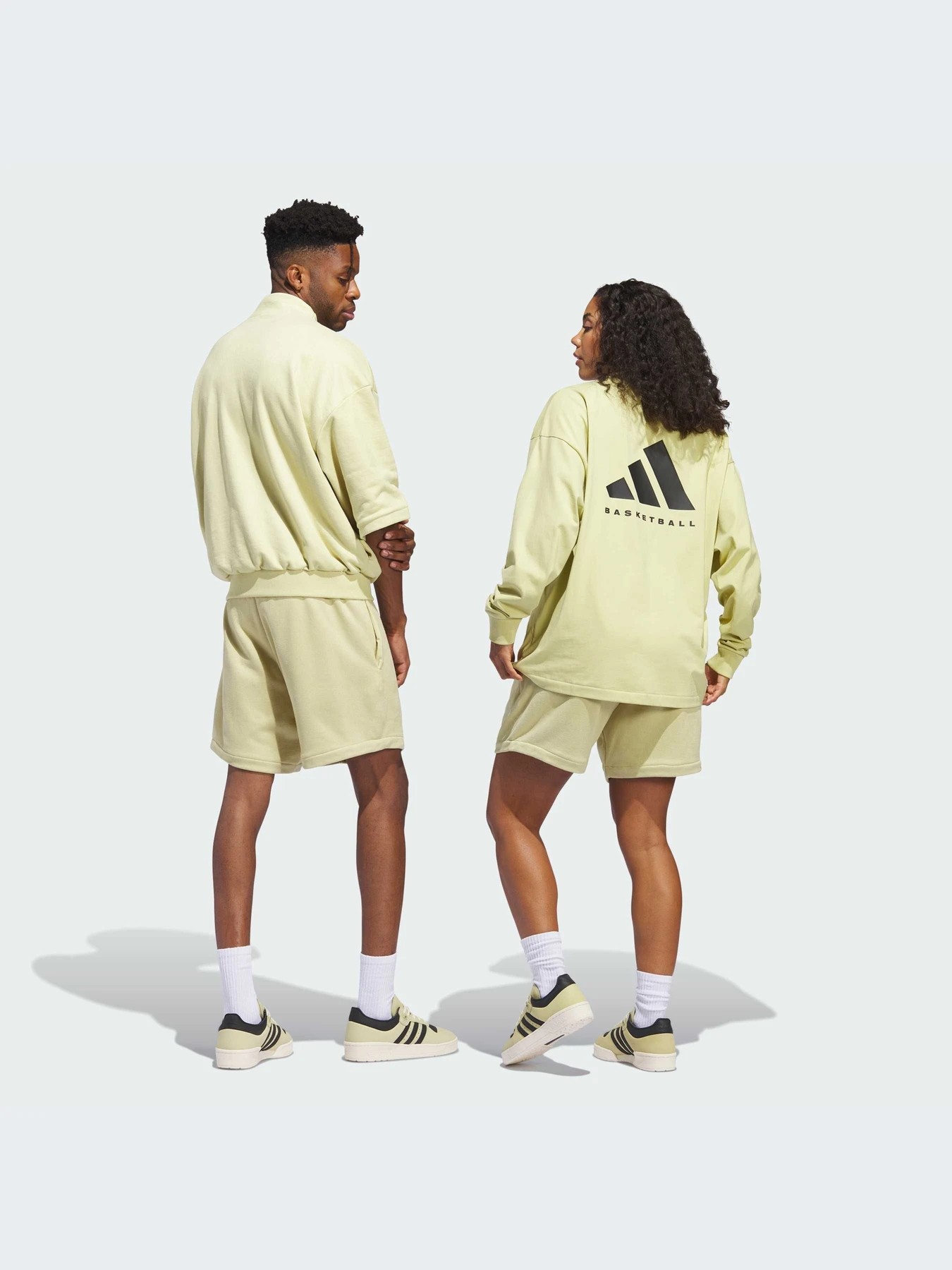 Шорты Adidas модель IN7700-KZ Шорты Adidas модель IN7700-KZ Фото