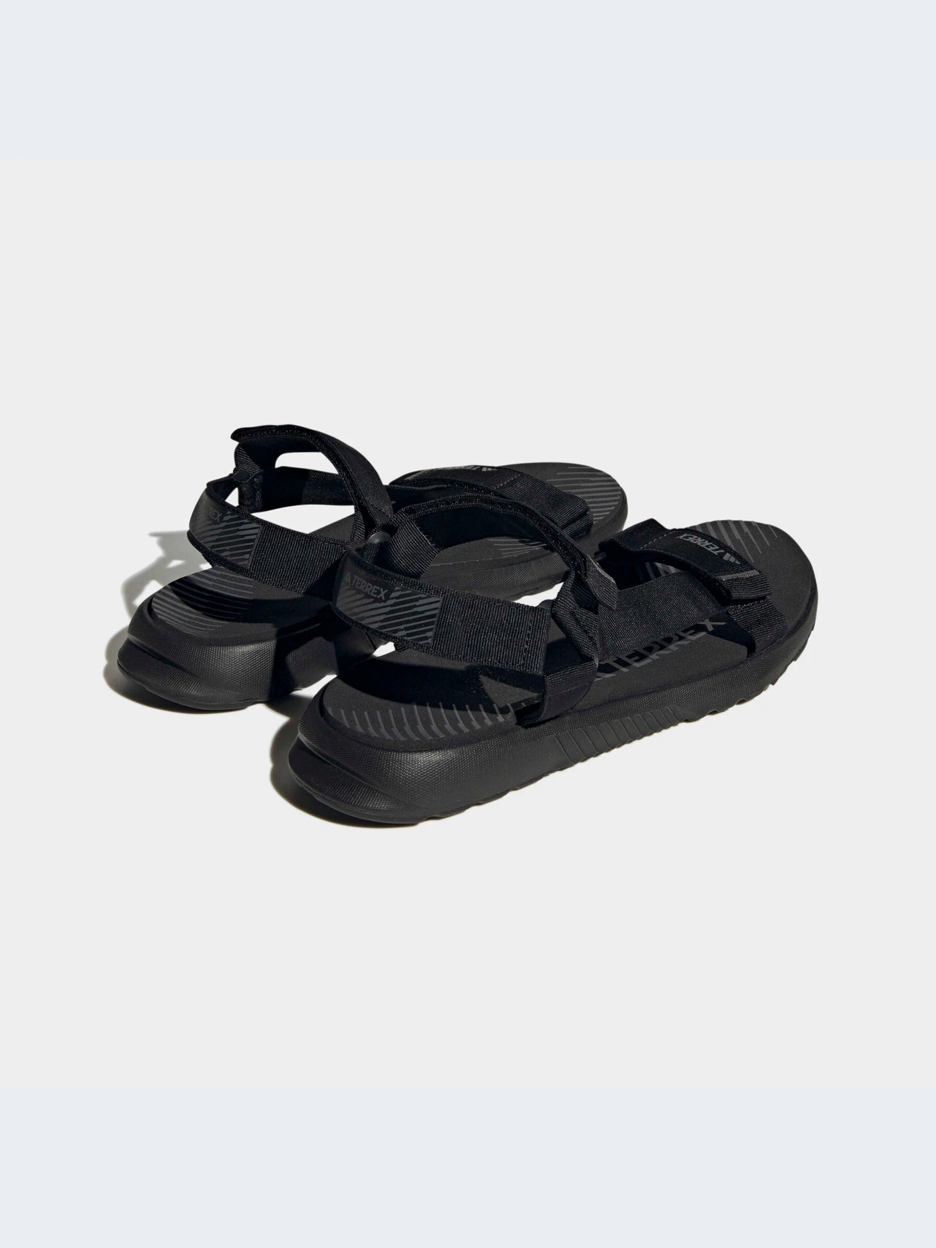 Сандалии Adidas модель ID4273-KZ Сандалии Adidas модель ID4273-KZ Фото