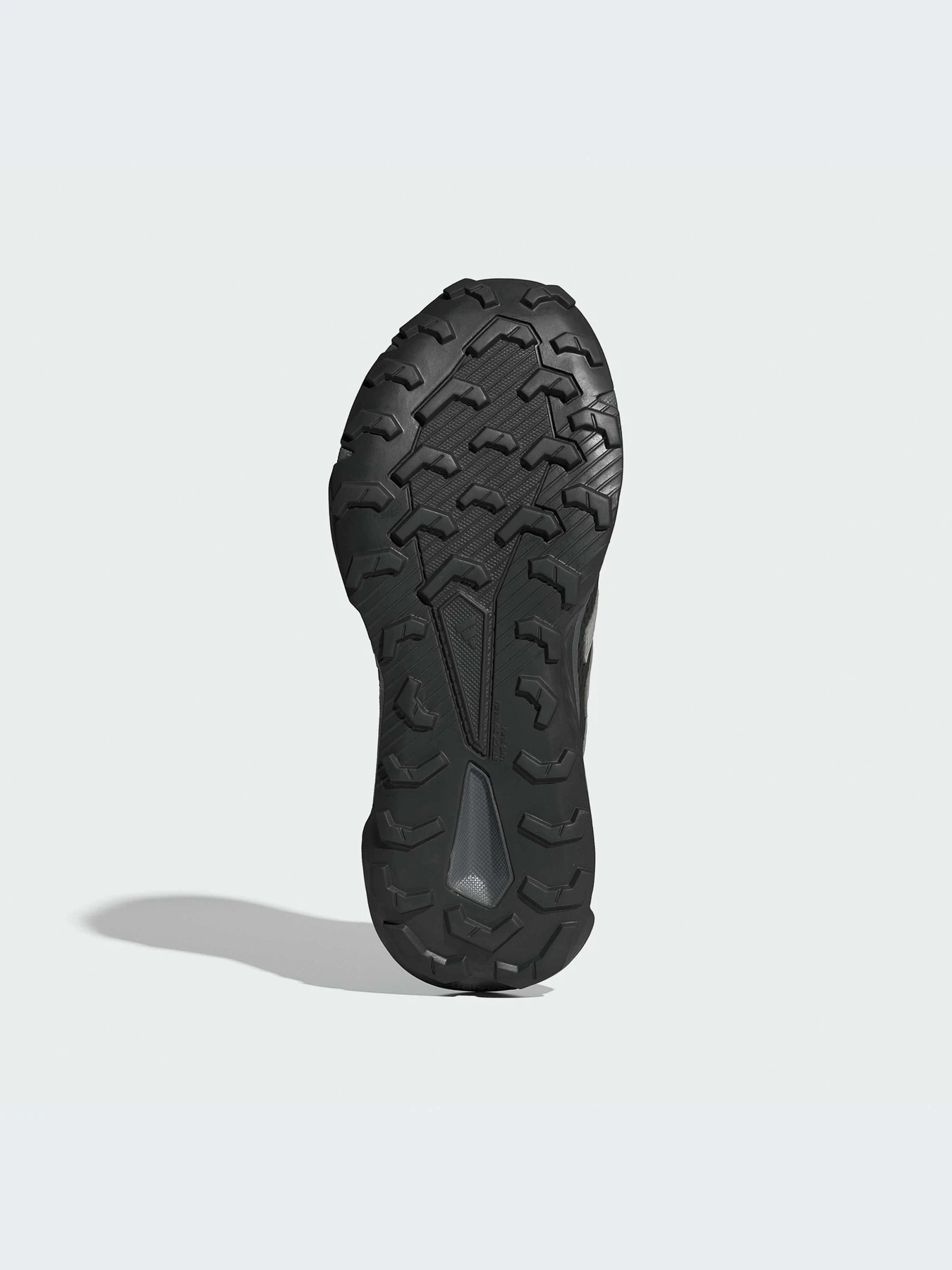 Кроссовки Adidas модель IE5909-KZ Кроссовки Adidas модель IE5909-KZ Фото