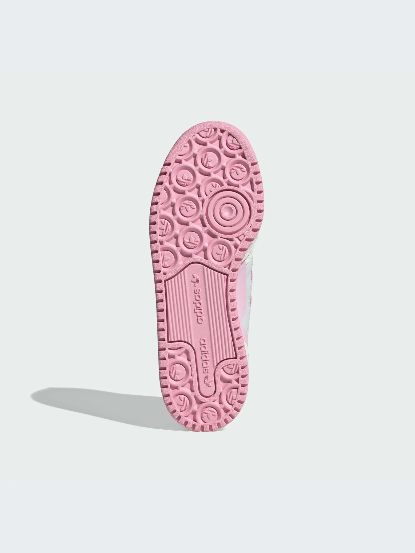 Кроссовки Adidas Forum модель ID0404-KZ Кроссовки Adidas Forum модель ID0404-KZ Фото