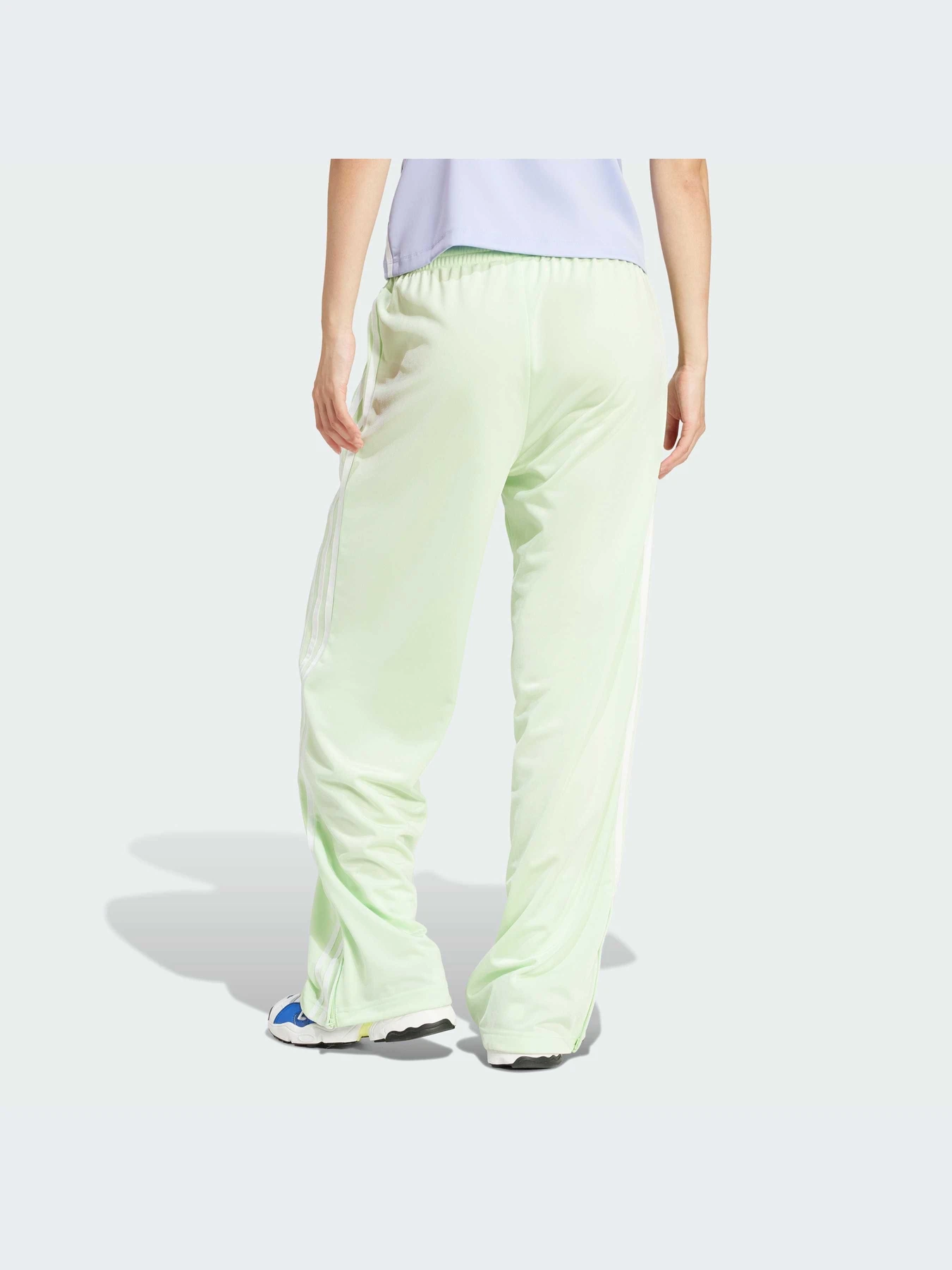 Брюки Adidas модель IP0644-KZ Брюки Adidas модель IP0644-KZ Фото