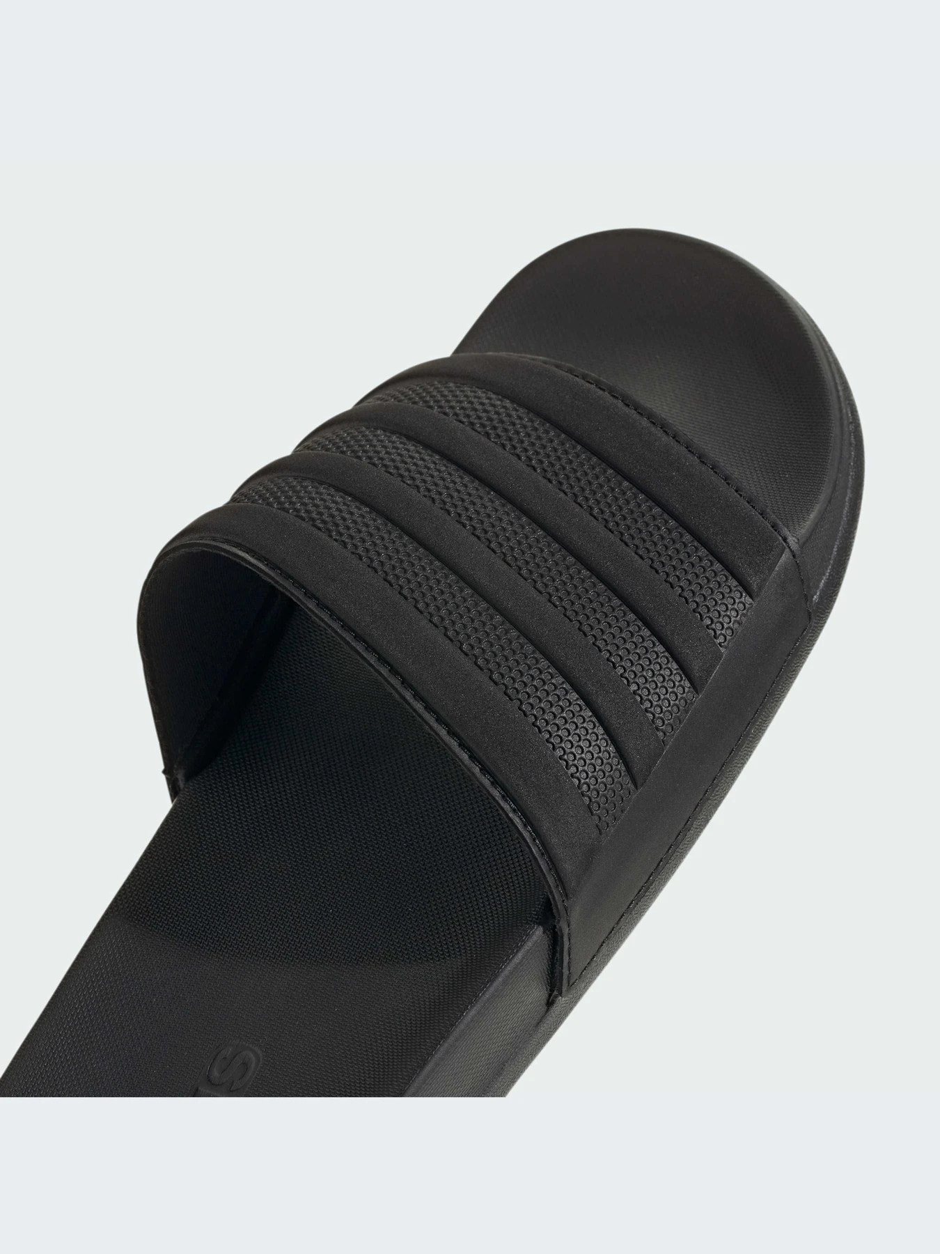 Шлёпанцы Adidas Adilette модель ID3406-KZ Шлёпанцы Adidas Adilette модель ID3406-KZ Фото