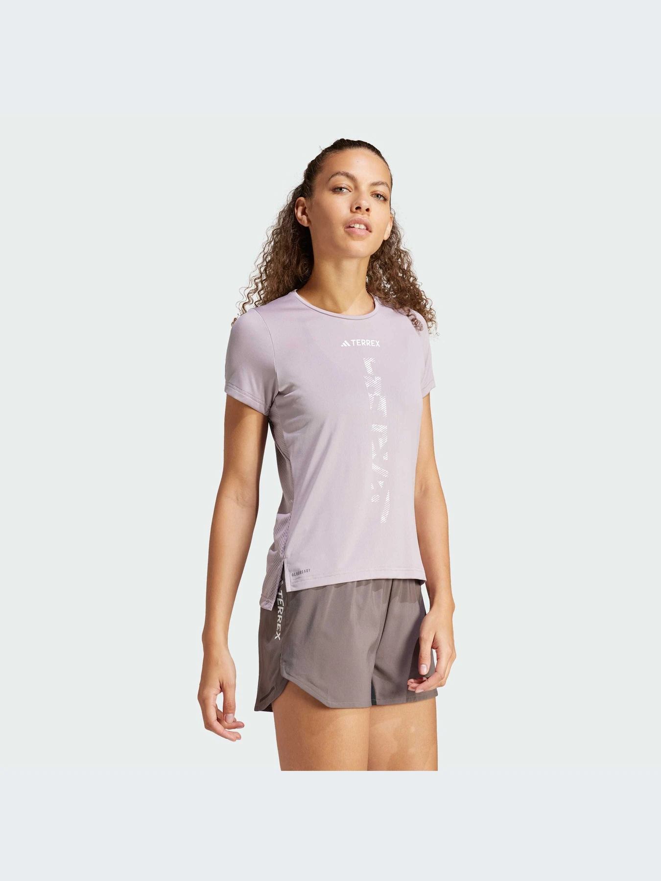 Футболки и поло Adidas модель IP4821-KZ Футболки и поло Adidas модель IP4821-KZ Фото