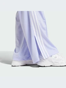 Брюки Adidas Adicolor модель IP0643-KZ Фото