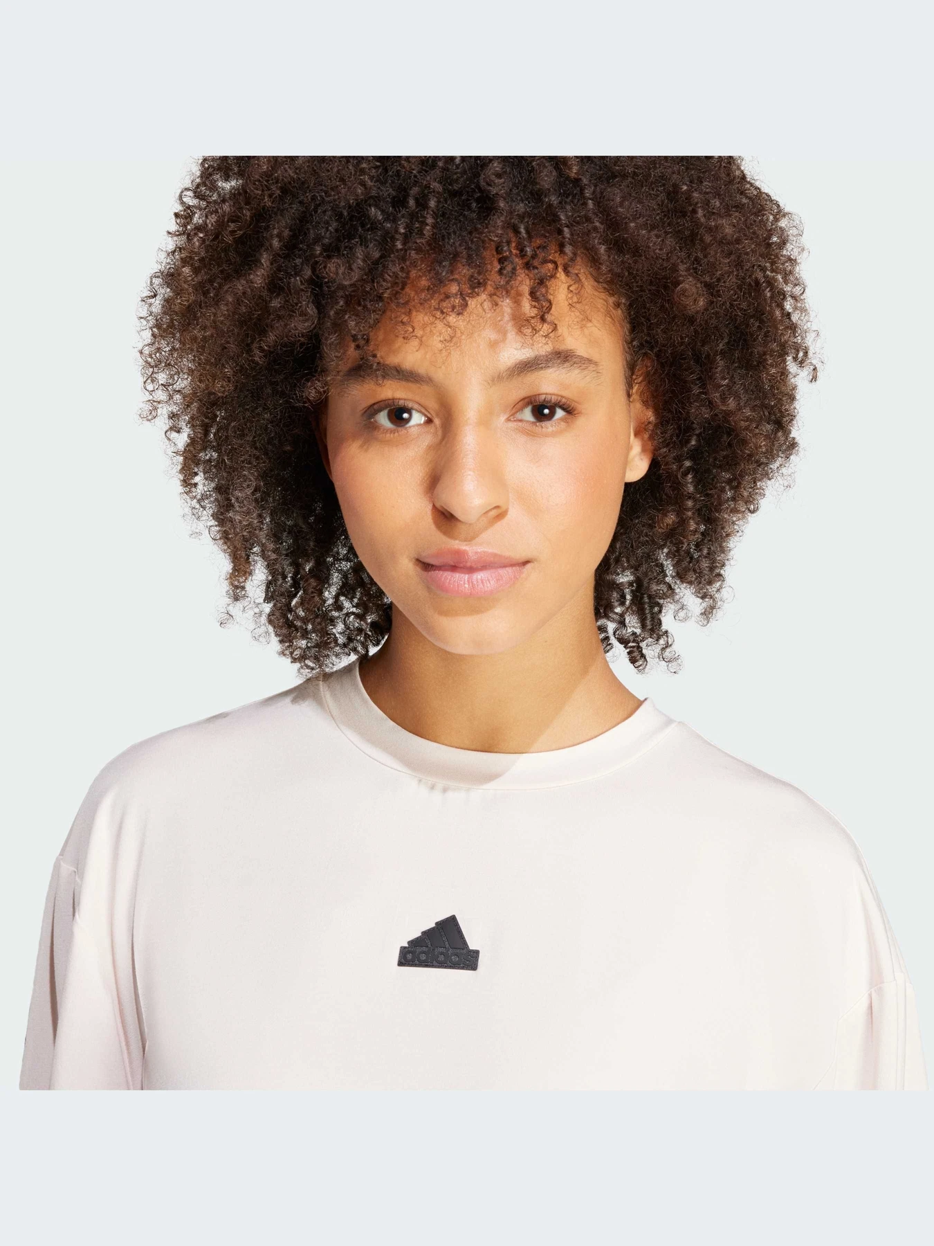 Футболки и поло Adidas модель IS0663-KZ Футболки и поло Adidas модель IS0663-KZ Фото