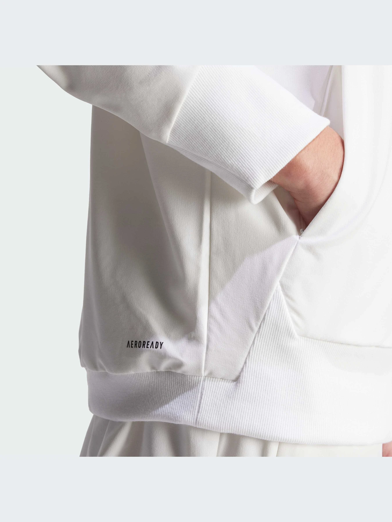 Худи и свитшоты Adidas ZNE модель IQ4793-KZ Худи и свитшоты Adidas ZNE модель IQ4793-KZ Фото