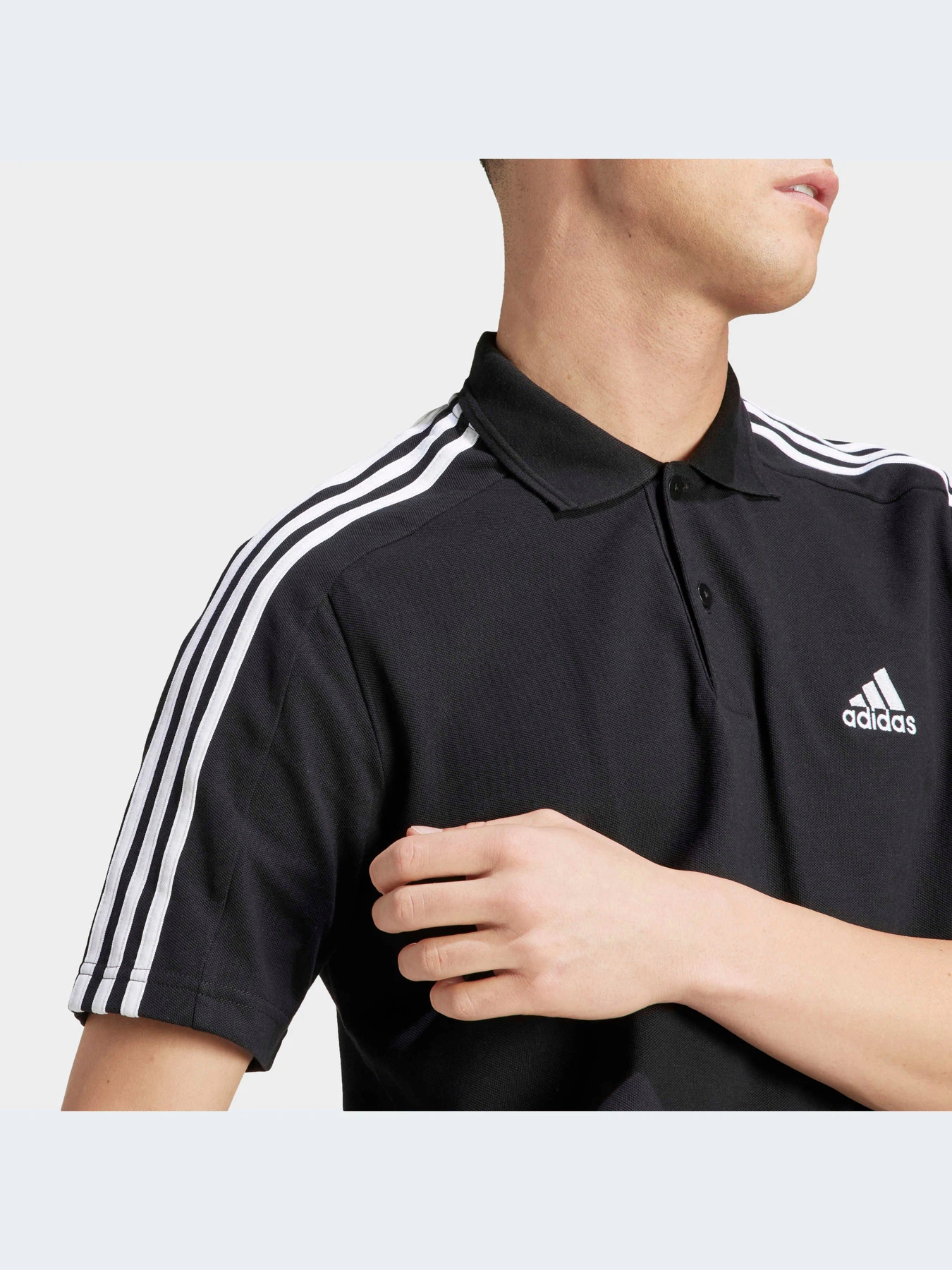 Футболки и поло Adidas модель IC9310-KZ Футболки и поло Adidas модель IC9310-KZ Фото