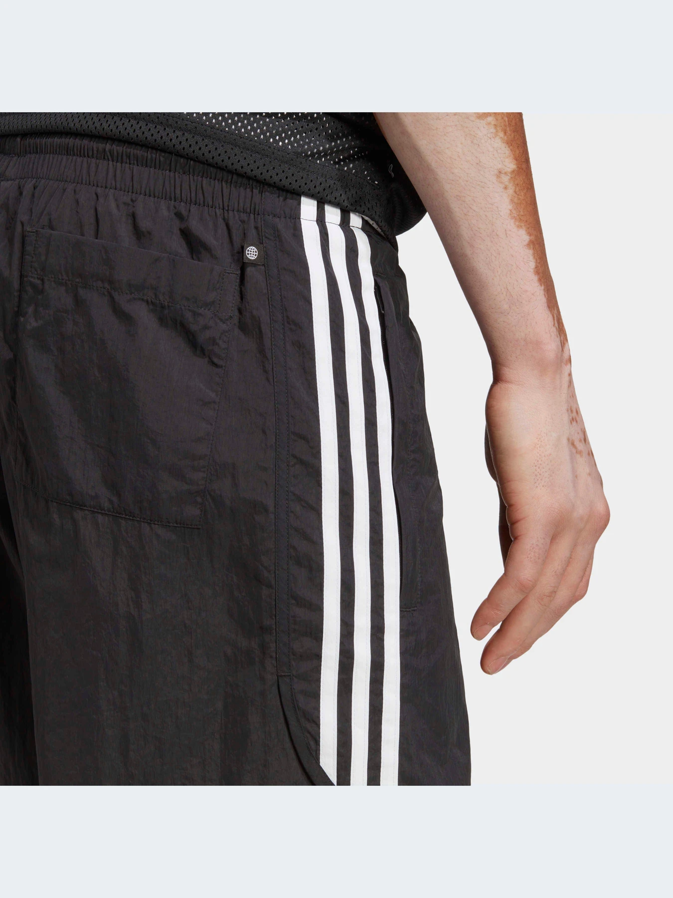 Шорты Adidas модель HS2069-KZ Шорты Adidas модель HS2069-KZ Фото