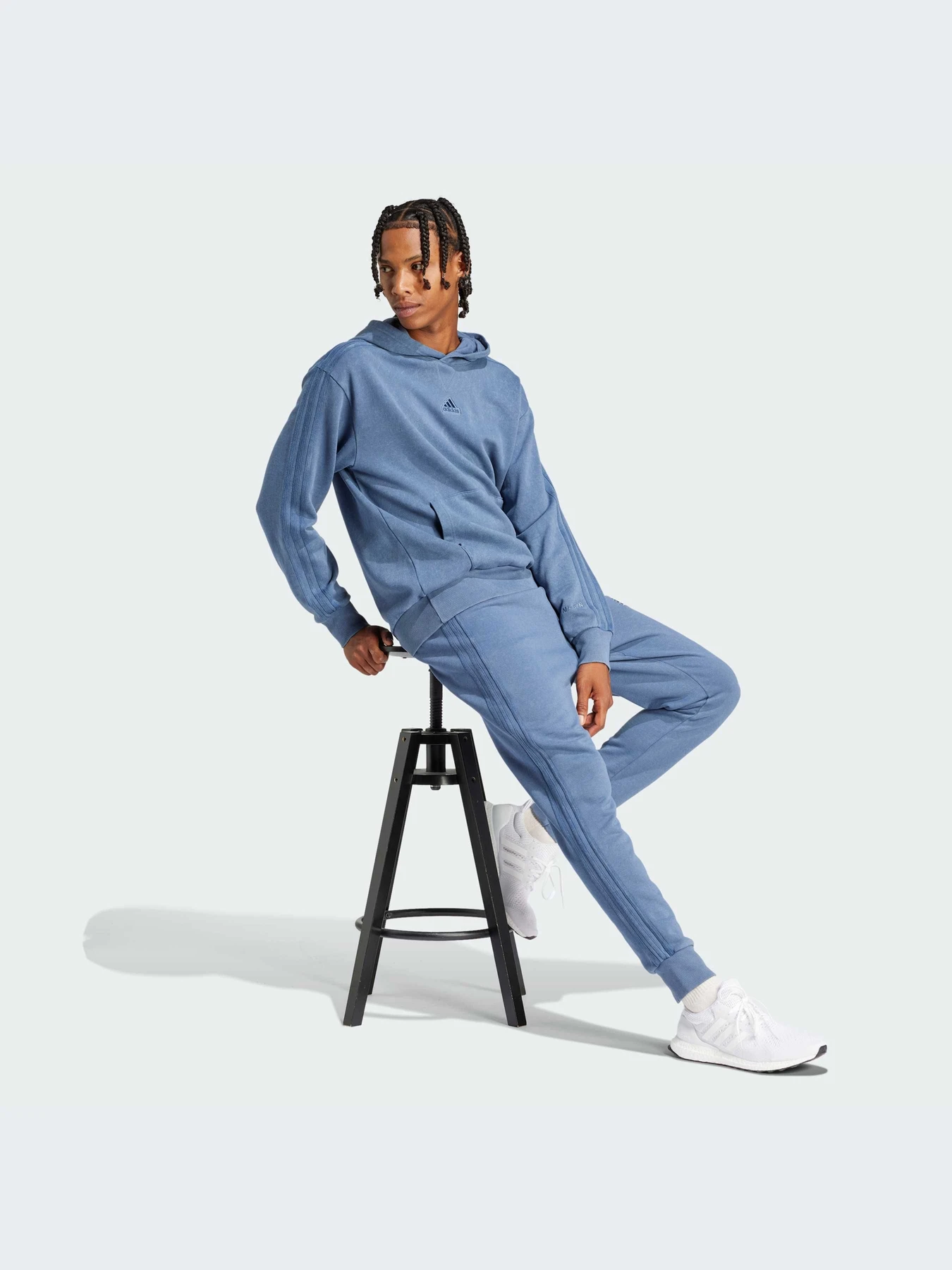 Брюки Adidas 3 Stripes модель IR5202-KZ Брюки Adidas 3 Stripes модель IR5202-KZ Фото