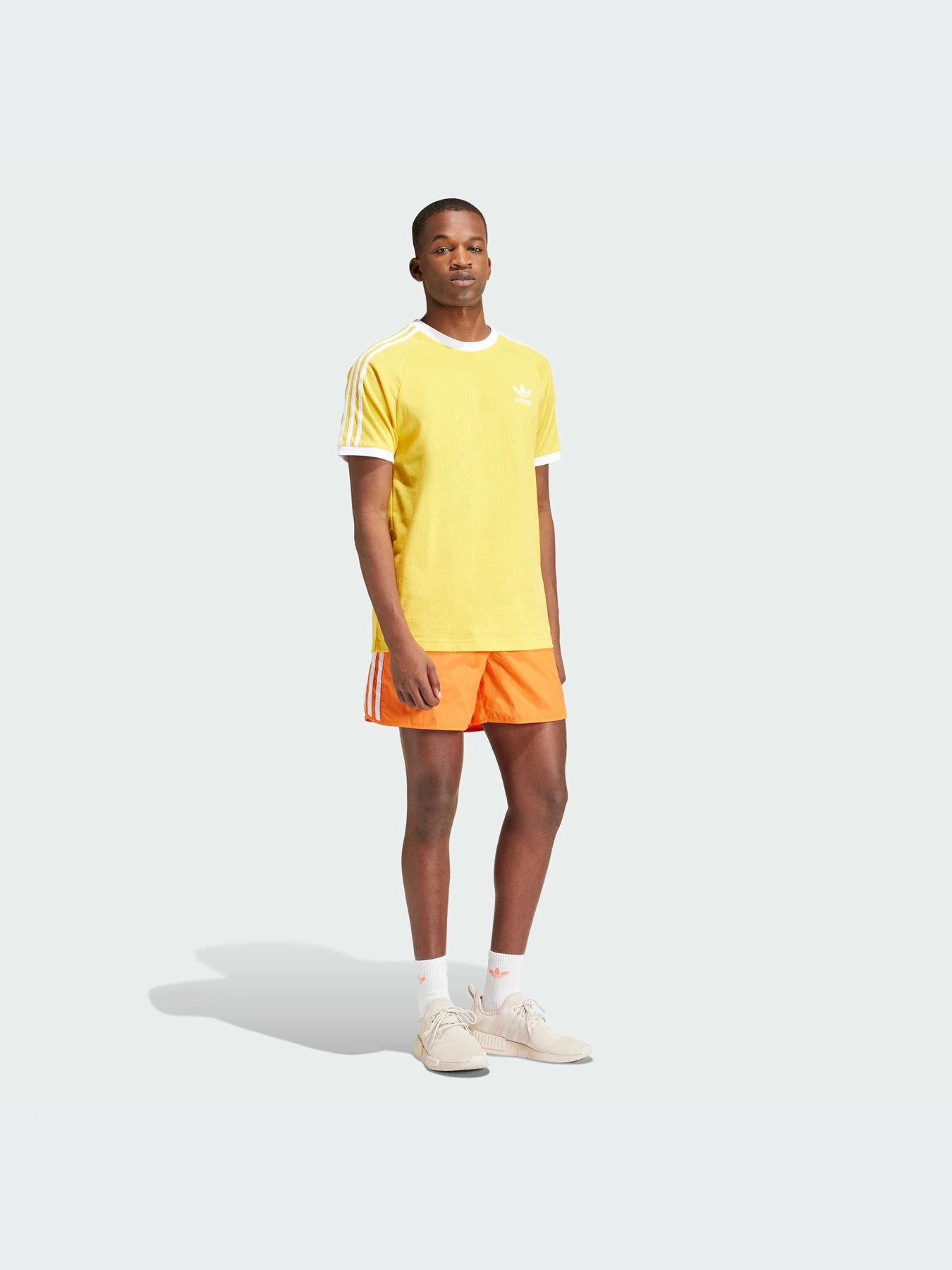 Футболки и поло Adidas Adicolor модель IM9388-KZ Футболки и поло Adidas Adicolor модель IM9388-KZ Фото