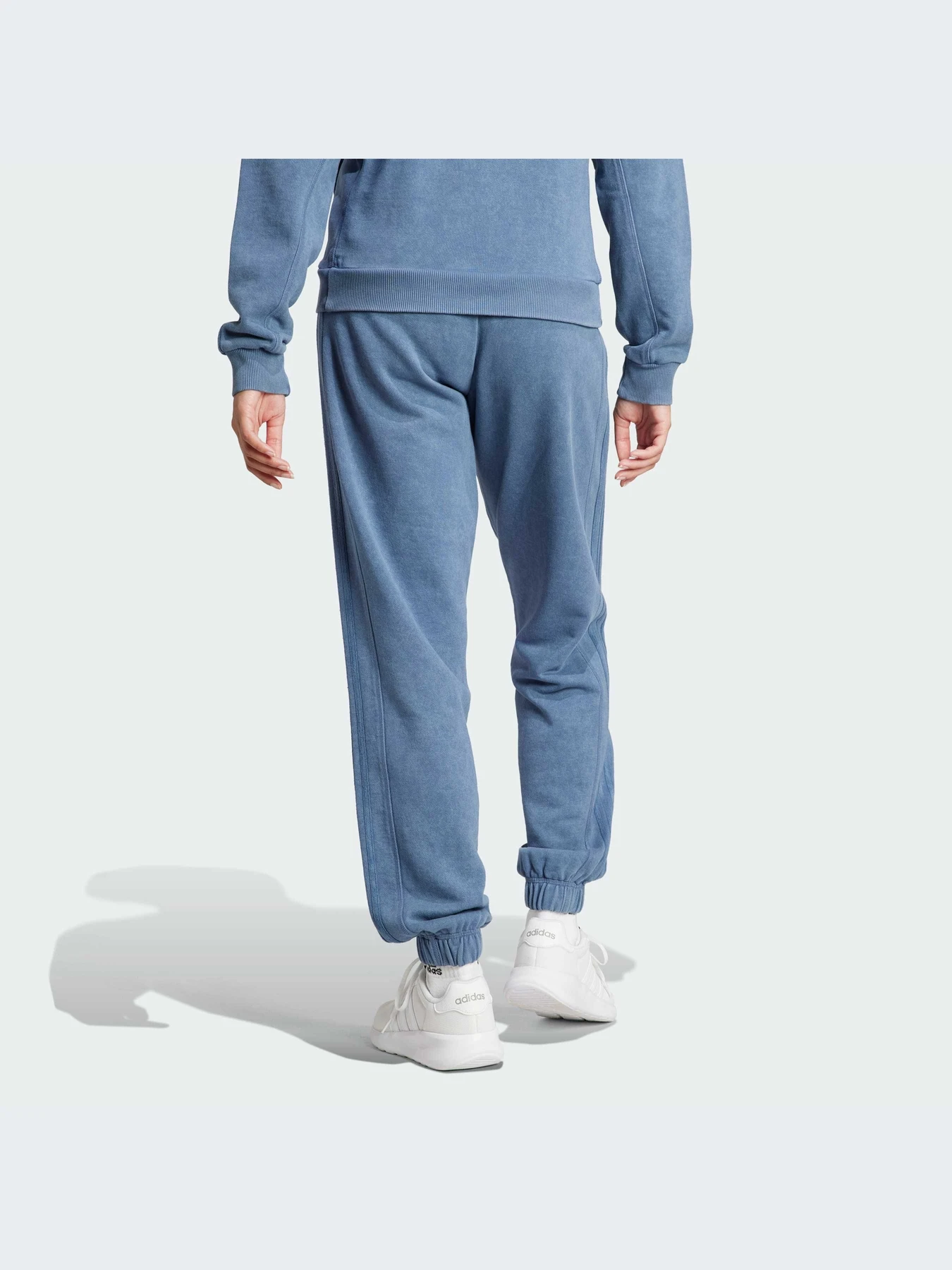 Брюки Adidas 3 Stripes модель IR9707-KZ Брюки Adidas 3 Stripes модель IR9707-KZ Фото