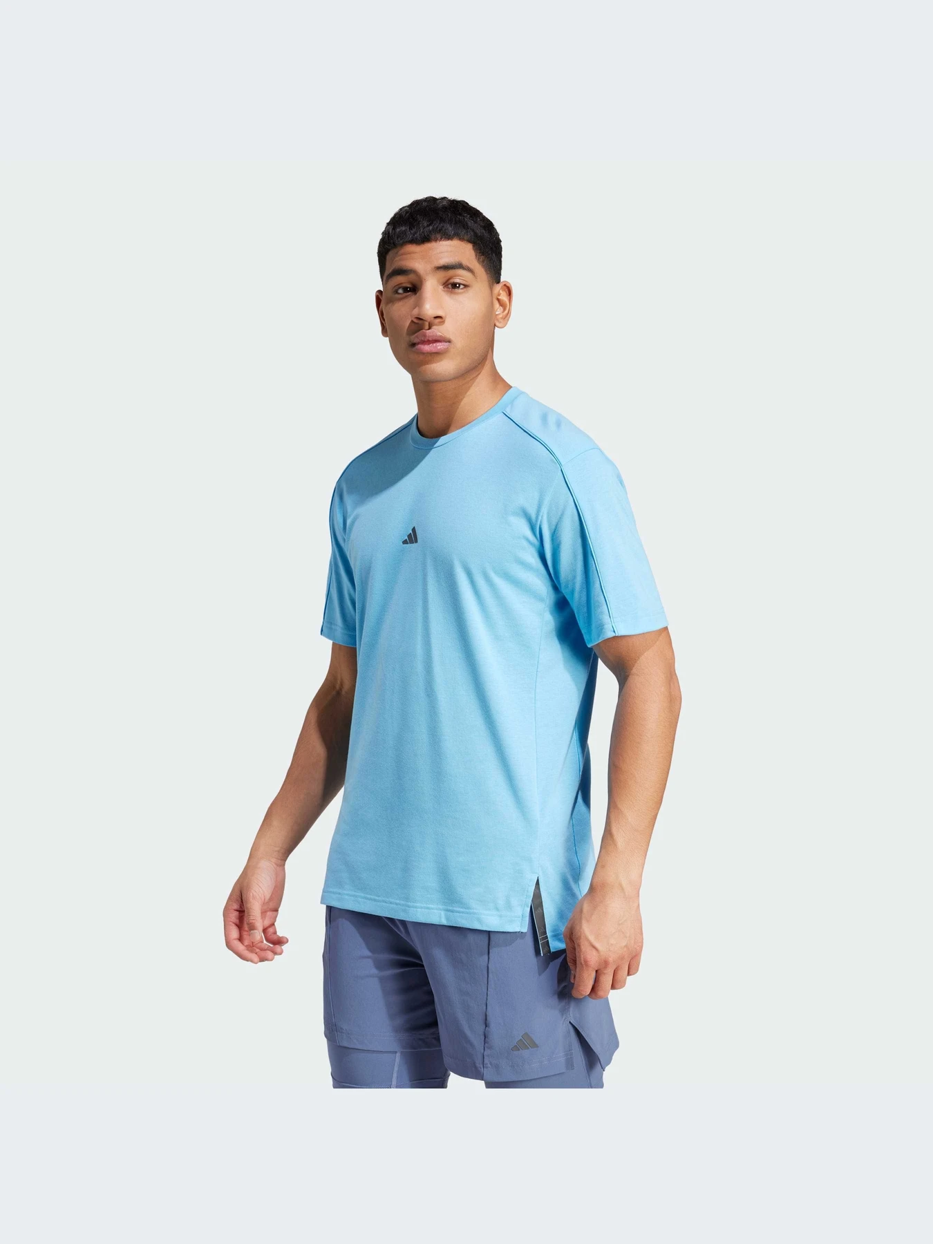 Футболки и поло Adidas модель IP2753-KZ Футболки и поло Adidas модель IP2753-KZ Фото