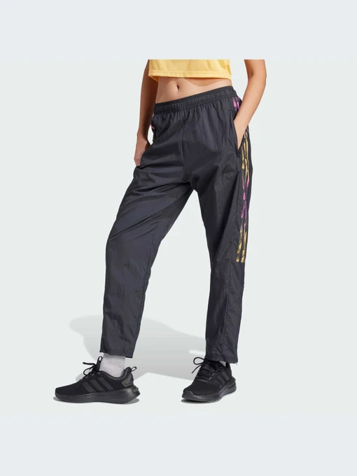 Брюки Adidas Tiro модель IQ4817-KZ Фото