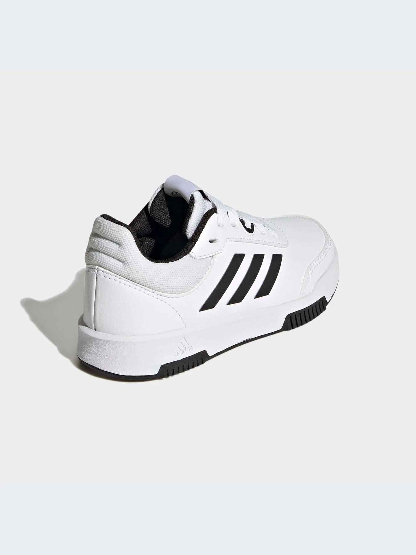 Кроссовки Adidas модель GW6422-KZ Кроссовки Adidas модель GW6422-KZ Фото