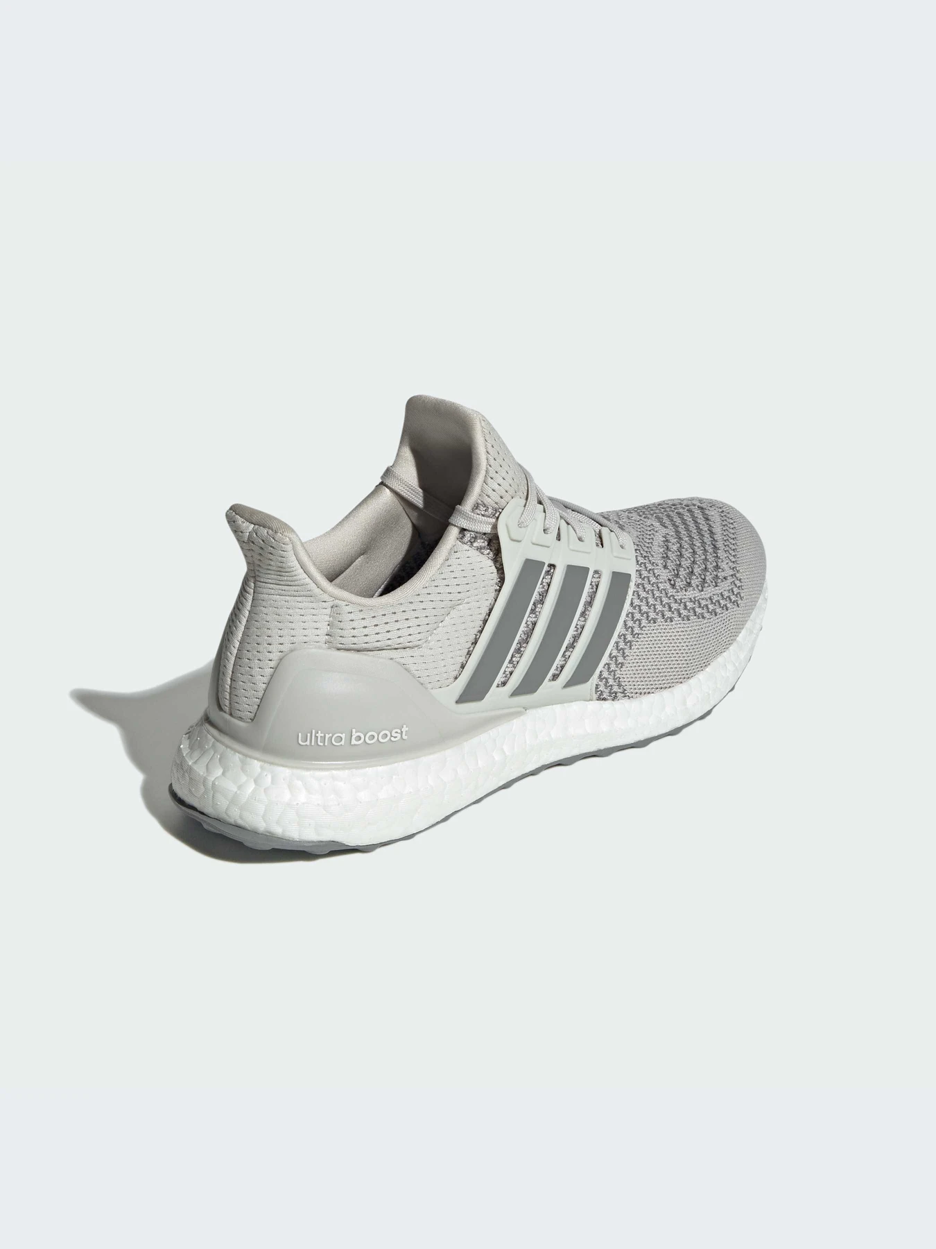 Кроссовки Adidas Ultraboost модель IE8976-KZ Кроссовки Adidas Ultraboost модель IE8976-KZ Фото