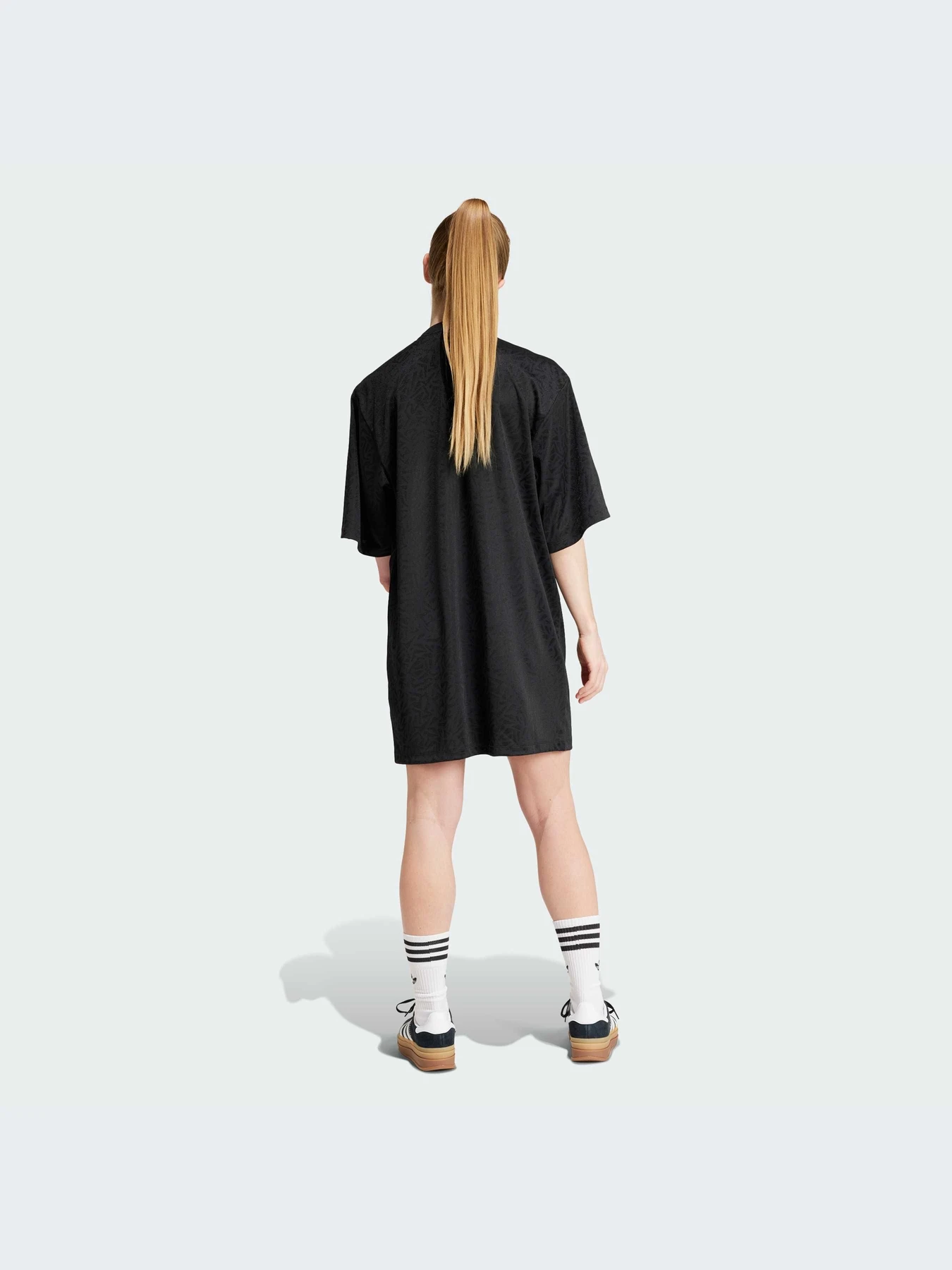 Платья Adidas модель IW5481-KZ Платья Adidas модель IW5481-KZ Фото