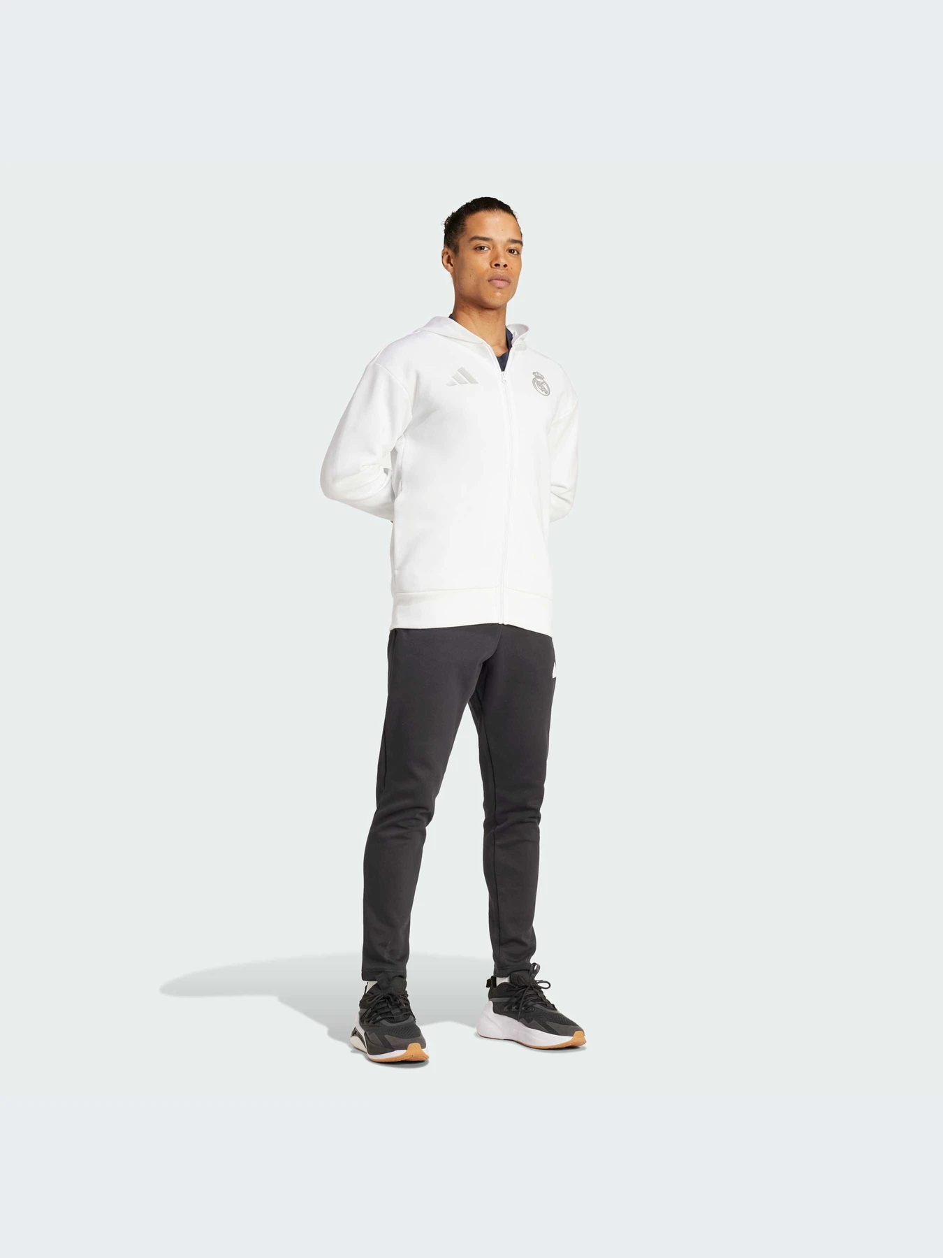 Худи и свитшоты Adidas модель IT3805-KZ Худи и свитшоты Adidas модель IT3805-KZ Фото
