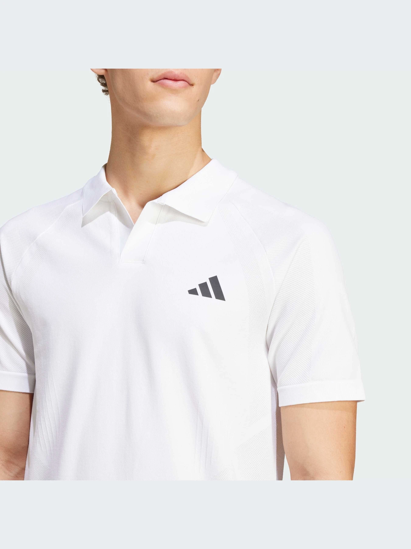 Футболки и поло Adidas модель IM8893-KZ Футболки и поло Adidas модель IM8893-KZ Фото