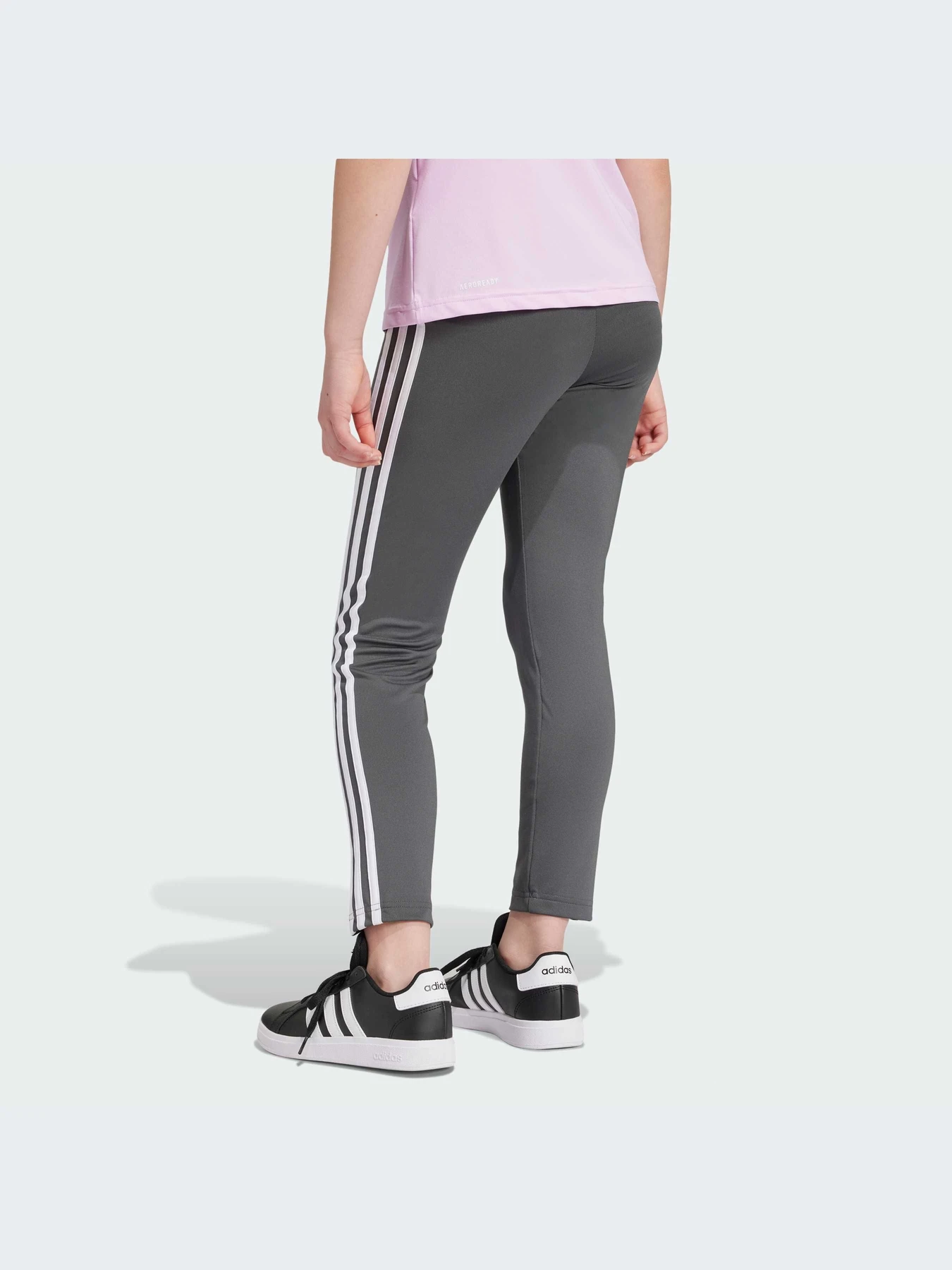 Брюки Adidas модель IR7517-KZ Брюки Adidas модель IR7517-KZ Фото