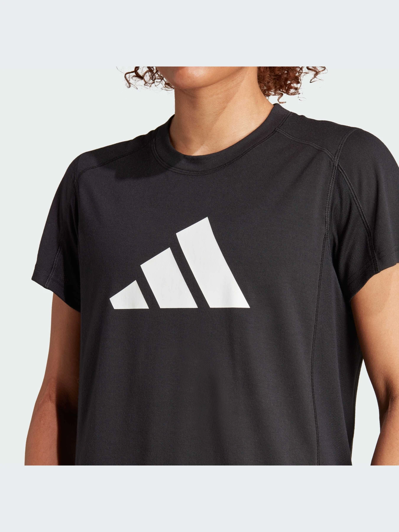 Футболки и поло Adidas модель IT0544-KZ Футболки и поло Adidas модель IT0544-KZ Фото