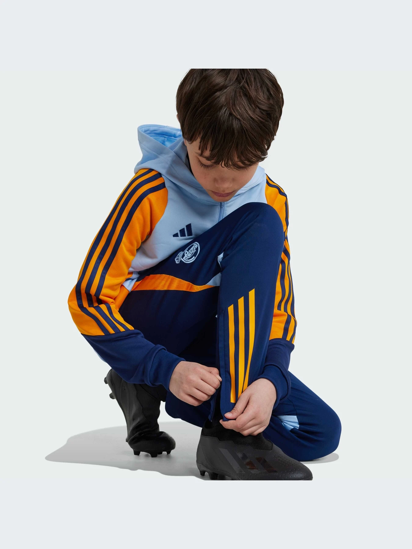 Брюки Adidas Tiro модель IT5120-KZ Брюки Adidas Tiro модель IT5120-KZ Фото