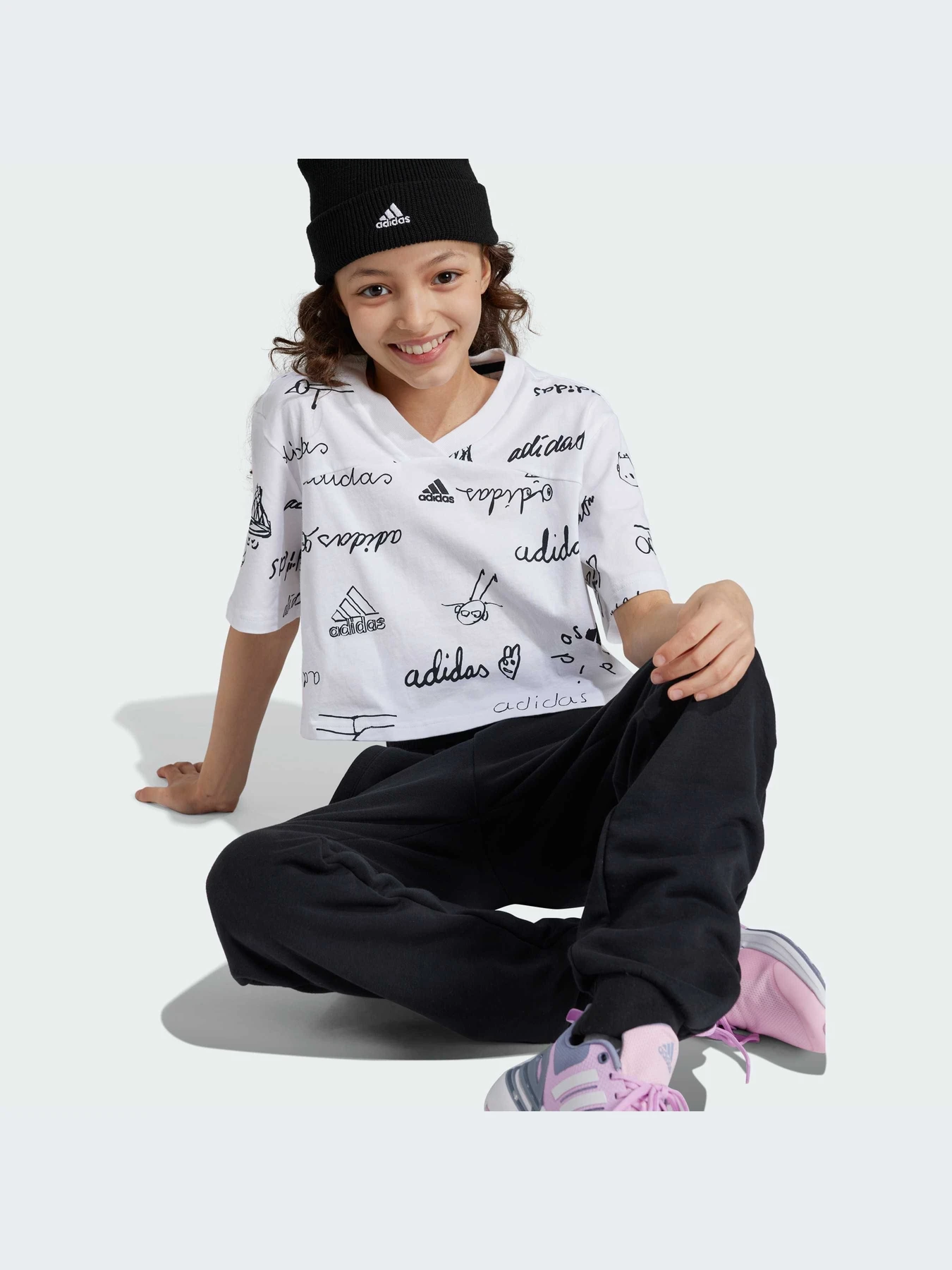 Футболки и поло Adidas модель IV9434-KZ Футболки и поло Adidas модель IV9434-KZ Фото