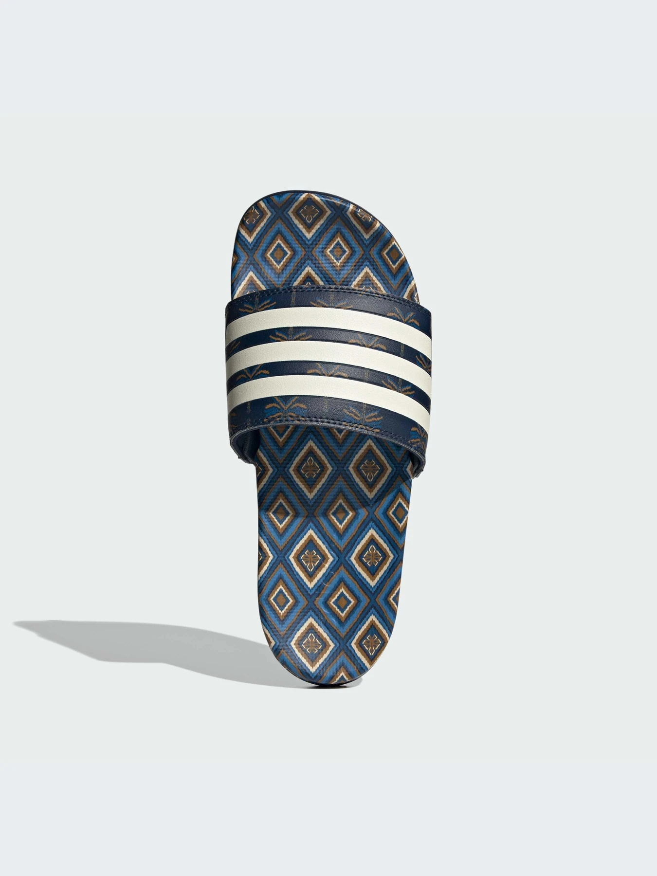 Шлёпанцы Adidas Adilette модель II0022-KZ Шлёпанцы Adidas Adilette модель II0022-KZ Фото