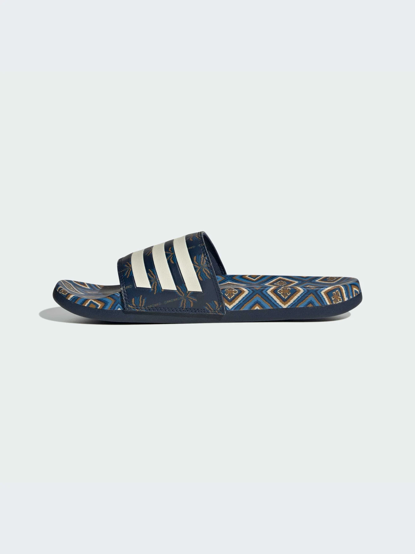 Шлёпанцы Adidas Adilette модель II0022-KZ Шлёпанцы Adidas Adilette модель II0022-KZ Фото