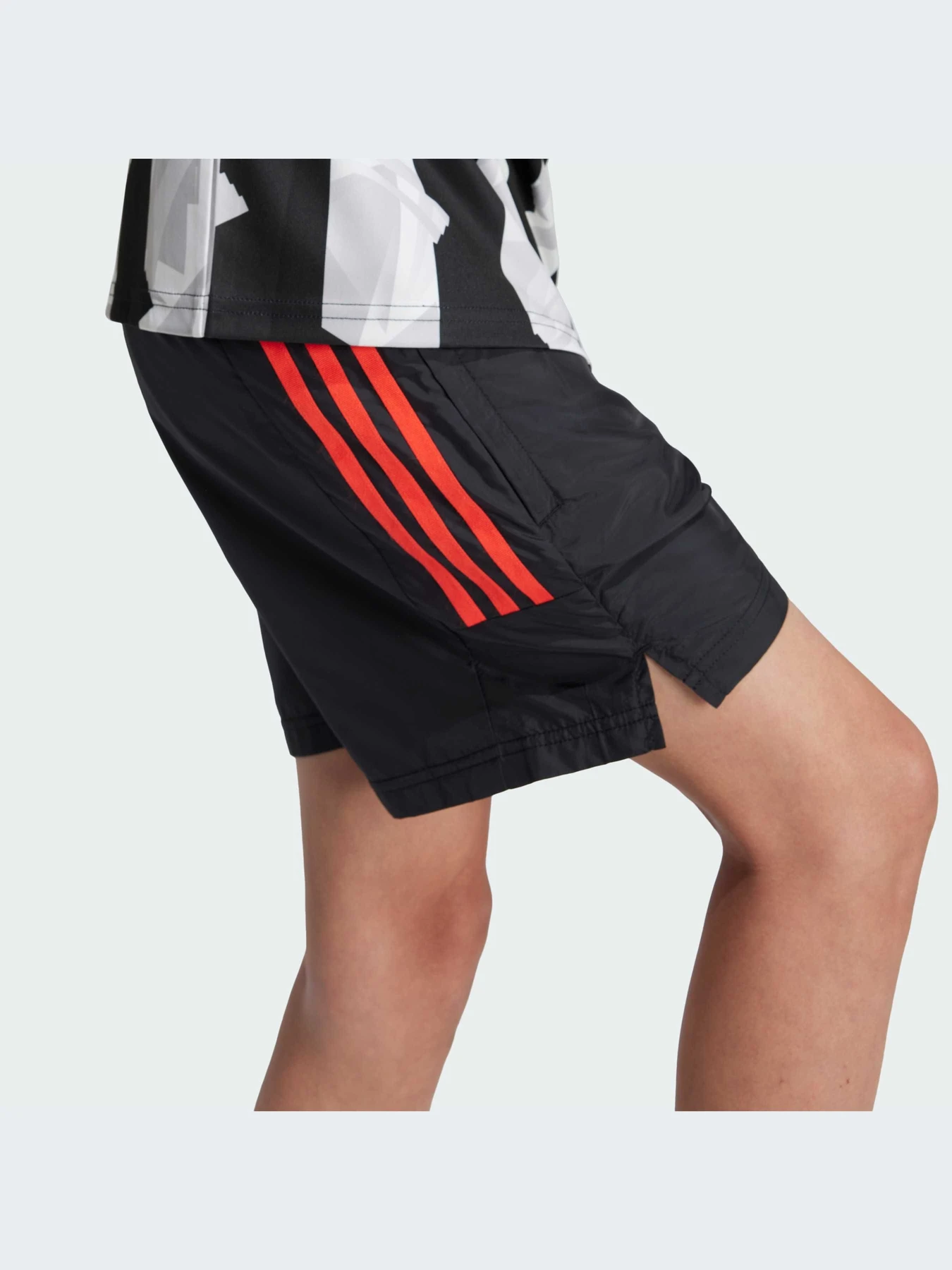 Шорты Adidas Tiro модель IV7105-KZ Шорты Adidas Tiro модель IV7105-KZ Фото
