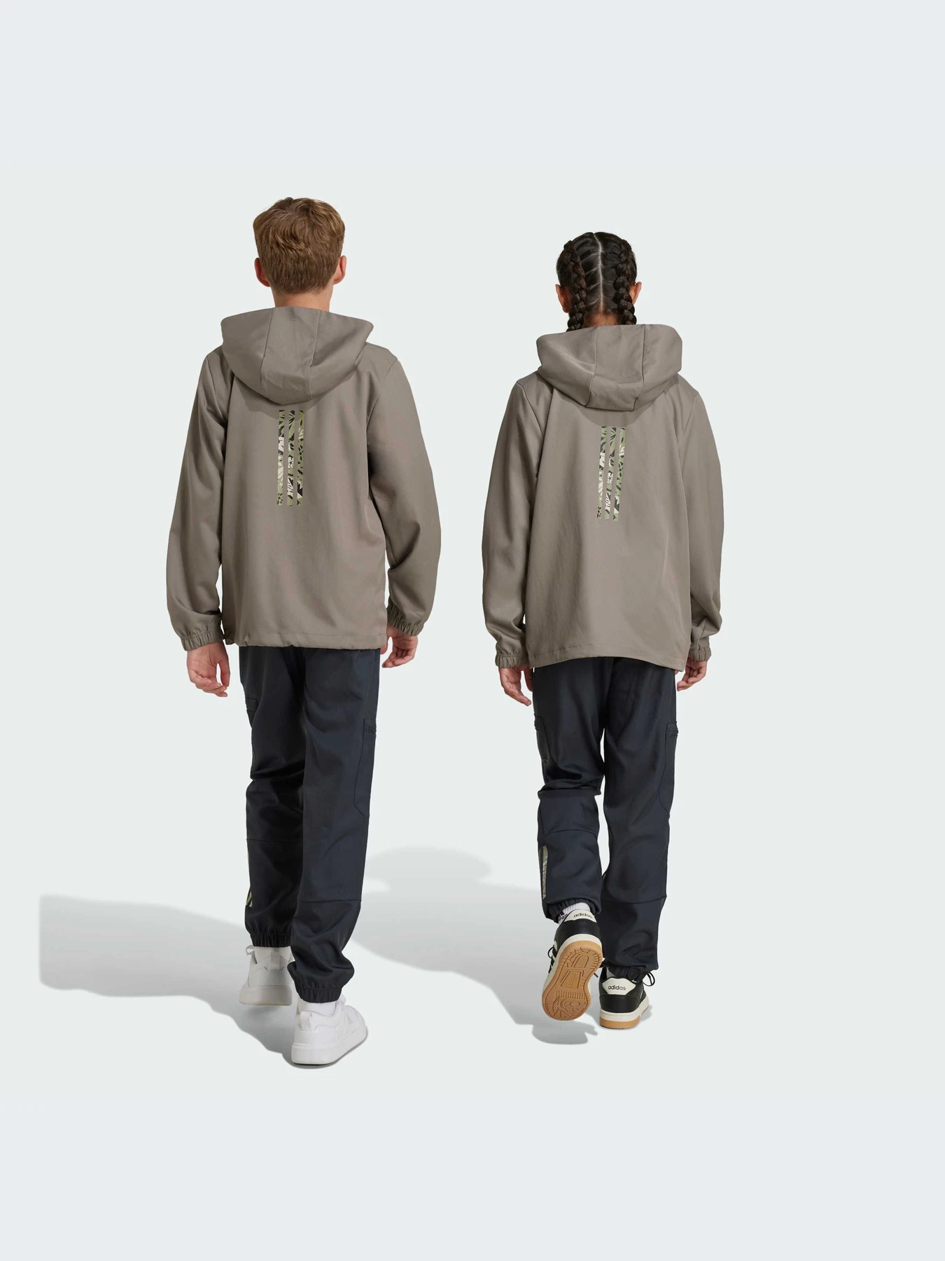 Брюки Adidas Disney модель IV7358-KZ Брюки Adidas Disney модель IV7358-KZ Фото