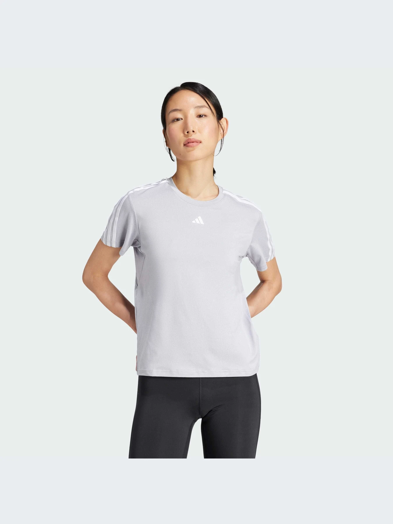 Футболки и поло Adidas модель IX0987-KZ Футболки и поло Adidas модель IX0987-KZ Фото