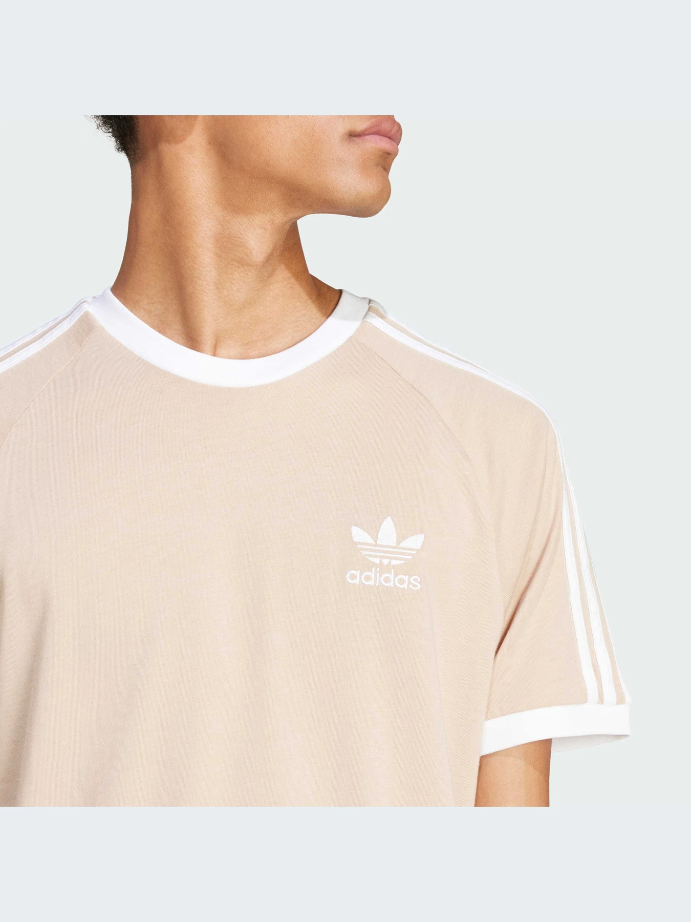 Футболки и поло Adidas модель IZ2366-KZ Футболки и поло Adidas модель IZ2366-KZ Фото