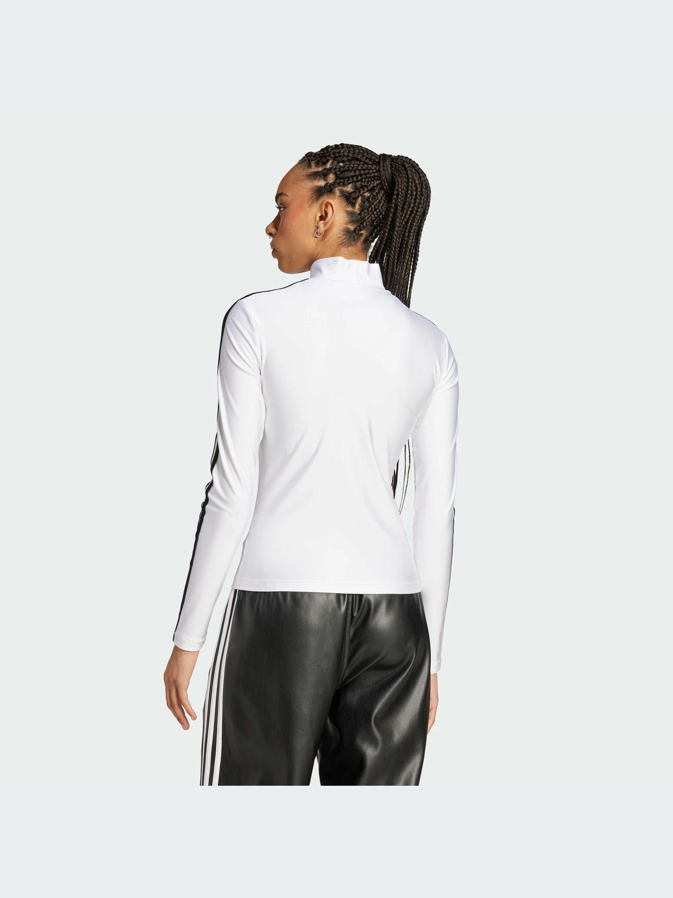 Худи и свитшоты Adidas модель JG1535-KZ Худи и свитшоты Adidas модель JG1535-KZ Фото