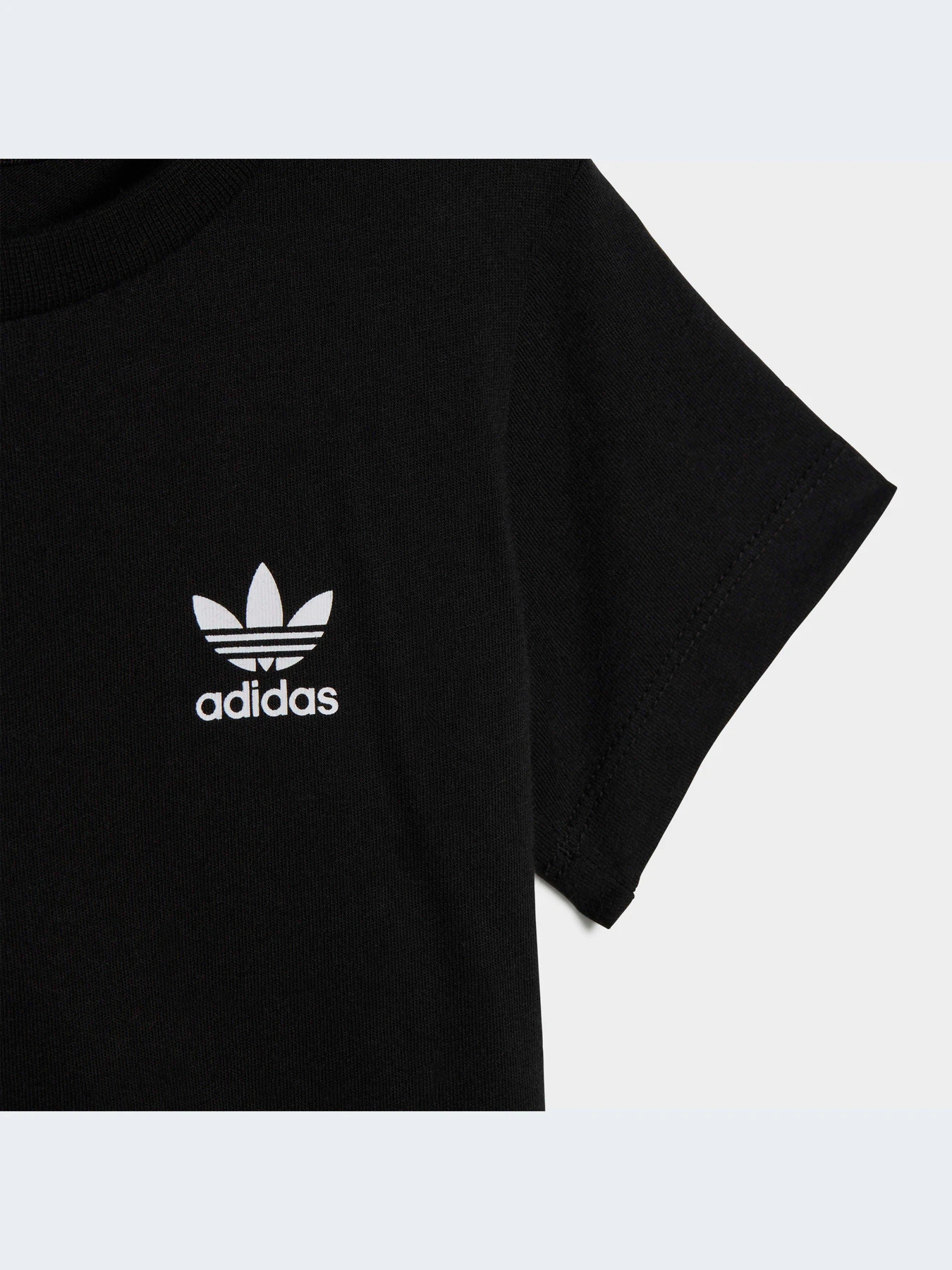 Костюмы Adidas модель IM3863-KZ Костюмы Adidas модель IM3863-KZ Фото