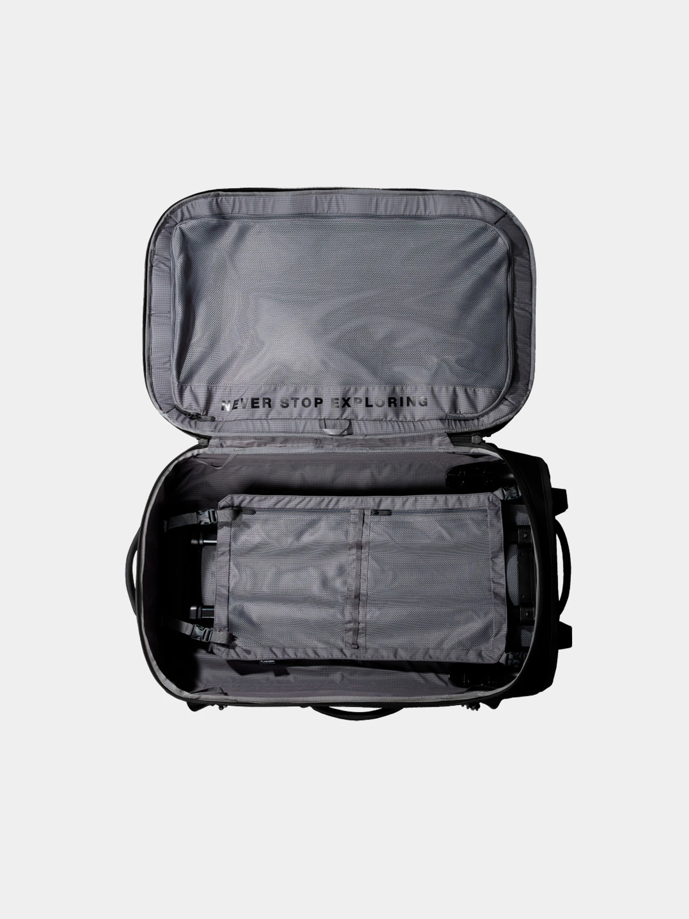 Дорожные сумки и чемоданы The North Face модель NF0A87GCKY41 Дорожные сумки и чемоданы The North Face модель NF0A87GCKY41 Фото