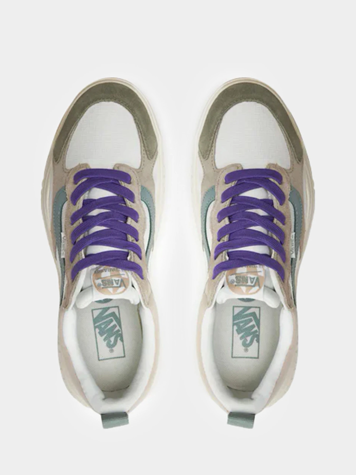 Кроссовки Vans модель VN000BCERSJ1 Кроссовки Vans модель VN000BCERSJ1 Фото