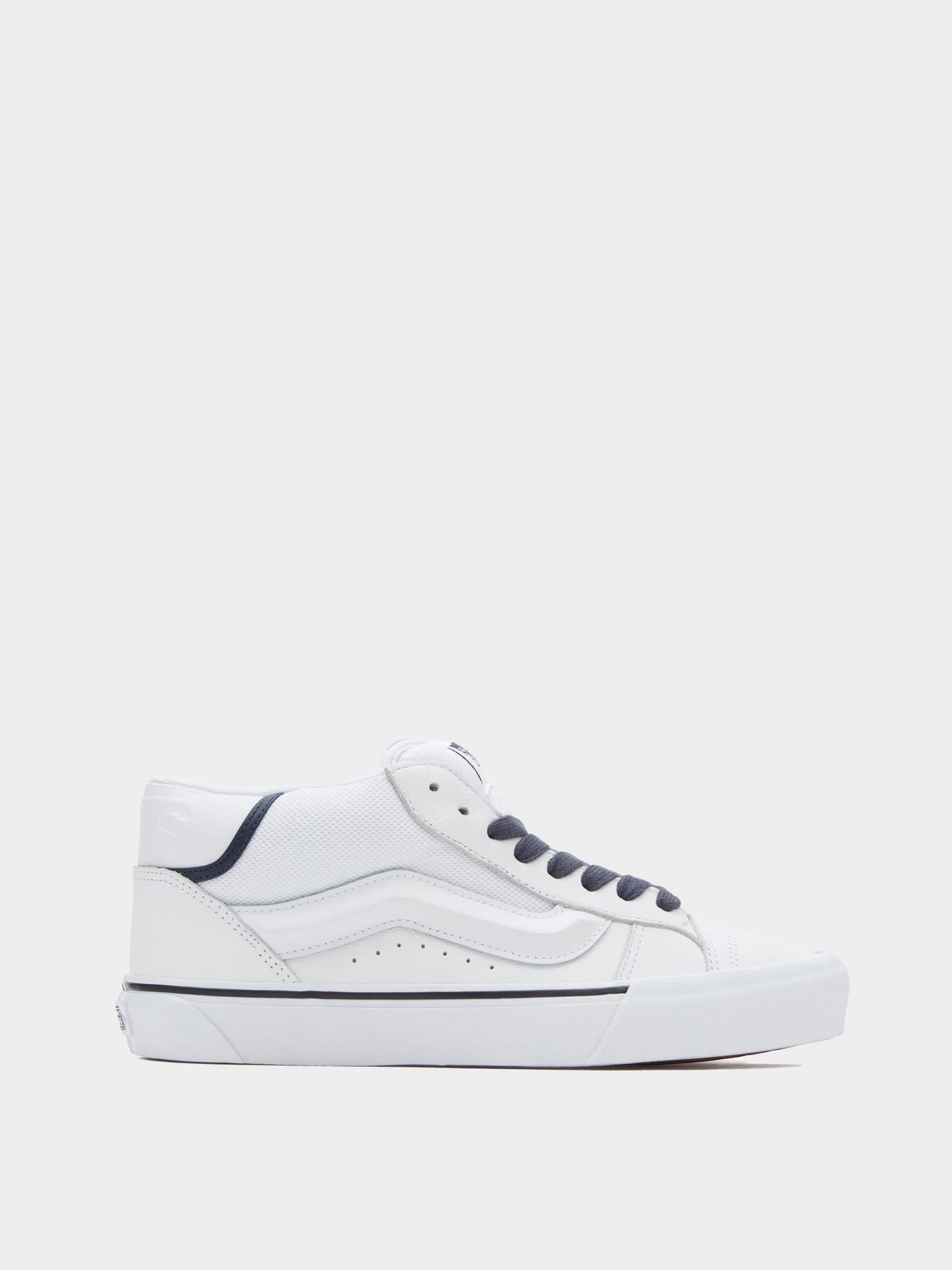 Кеды Vans модель VN000CQ9WHT1 Кеды Vans модель VN000CQ9WHT1 Фото