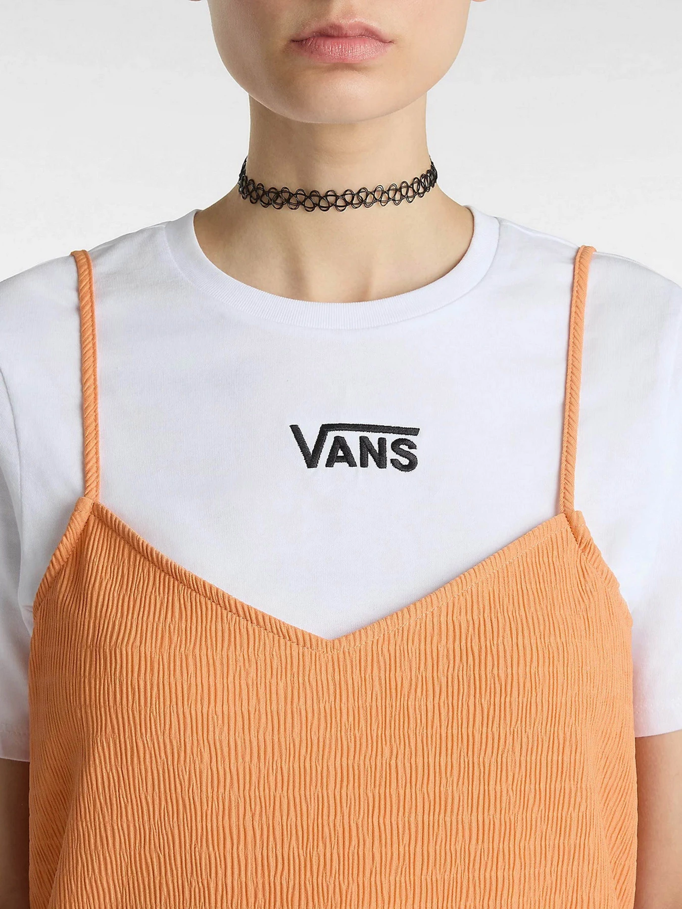 Платья Vans модель VN000GB4CR51 Платья Vans модель VN000GB4CR51 Фото