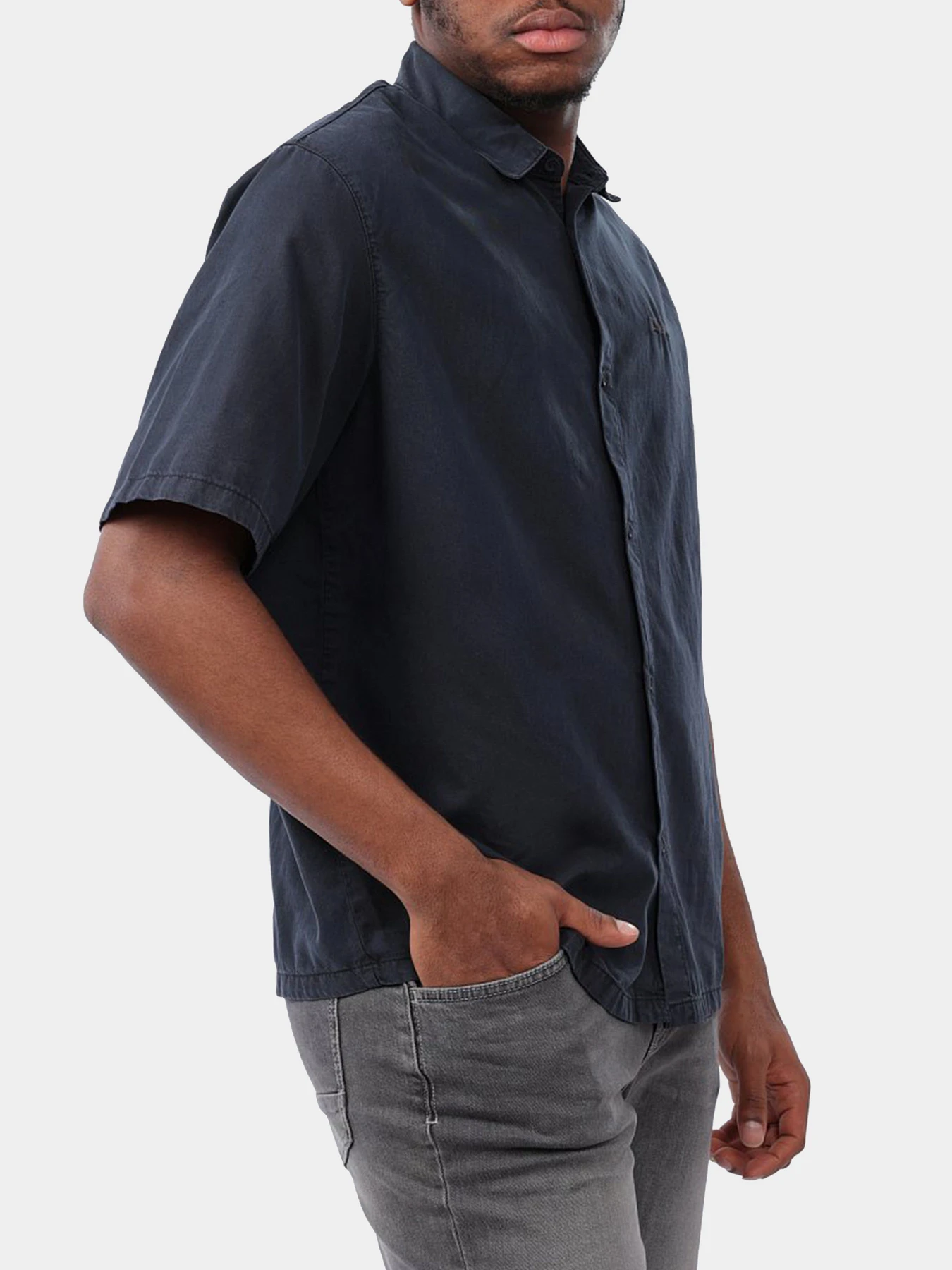 Рубашки Armani Exchange модель 3DZC21-ZN3LZ-1510 Рубашки Armani Exchange модель 3DZC21-ZN3LZ-1510 Фото