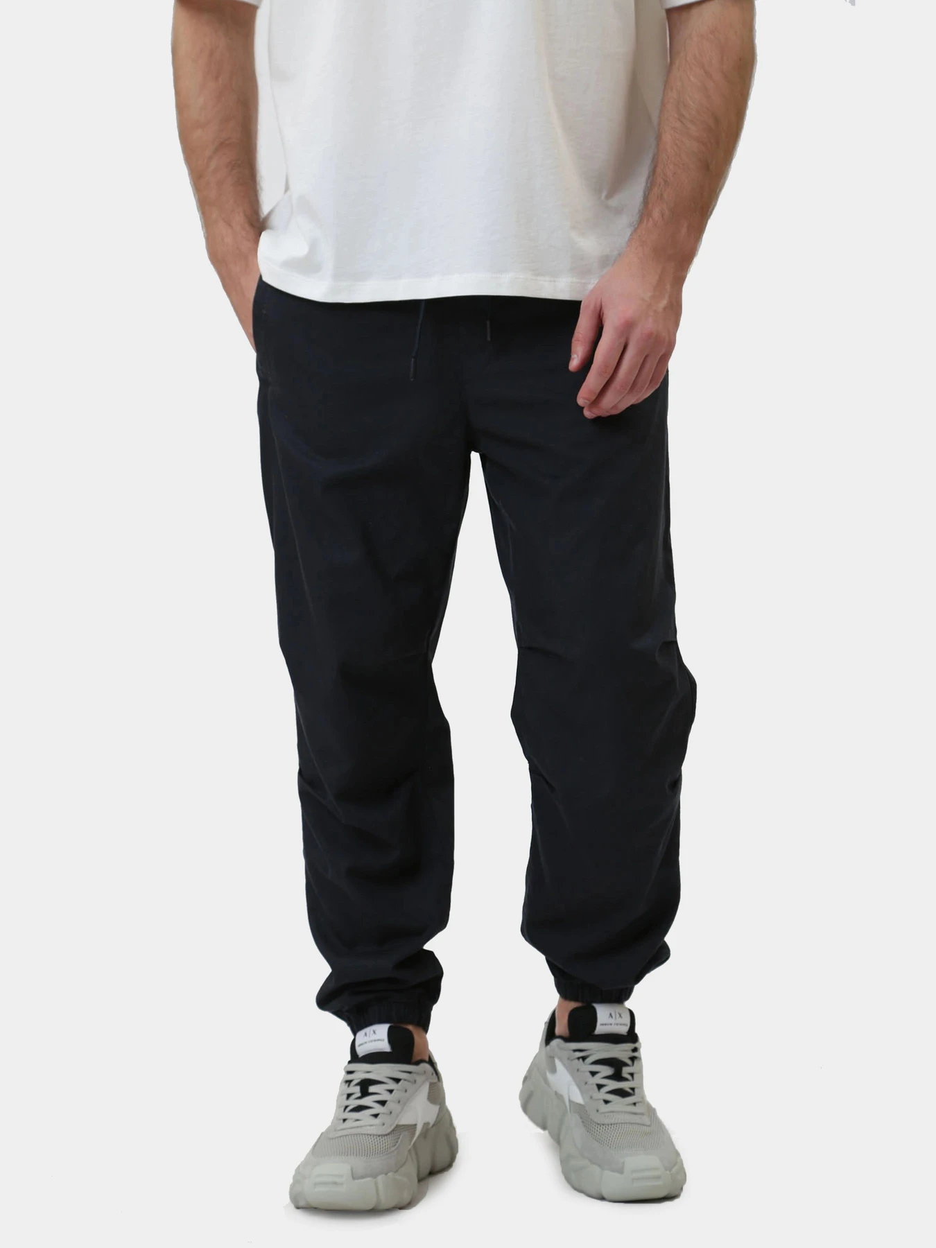 Брюки Armani Exchange модель 3DZP33-ZN3LZ-1510 Брюки Armani Exchange модель 3DZP33-ZN3LZ-1510 Фото