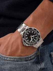 Часы GUESS Track модель GW0426G1 Фото