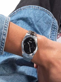 Часы GUESS модель GW0542G1 Фото