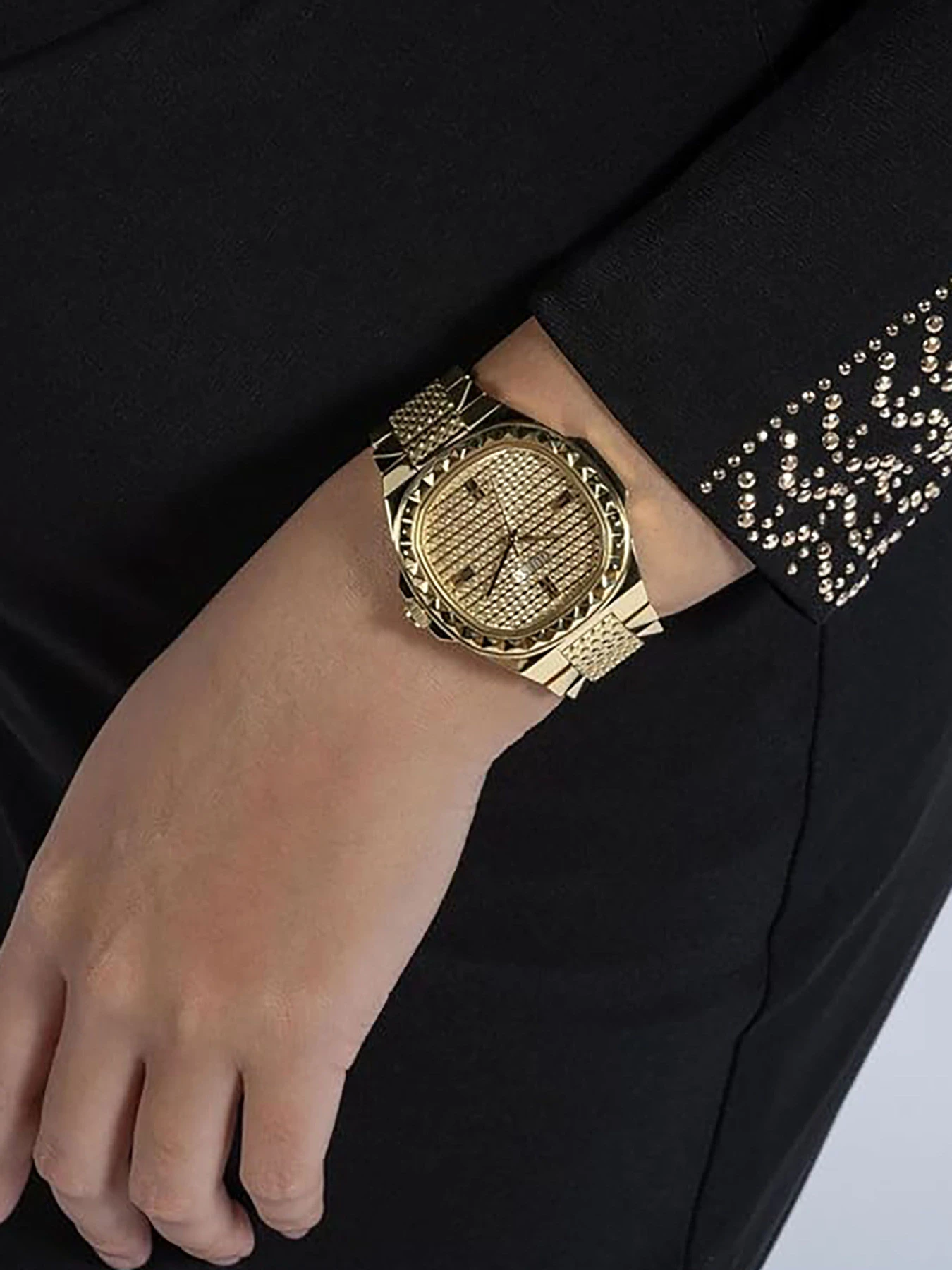 Часы GUESS модель GW0601L1 Часы GUESS модель GW0601L1 Фото