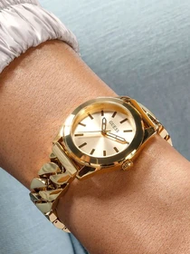 Часы GUESS модель GW0653L1 Фото