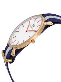 Часы Daniel Wellington модель DW00100004 Фото