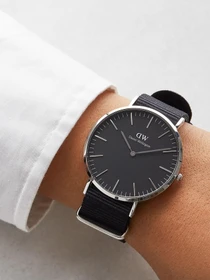 Часы Daniel Wellington модель DW00100149 Фото