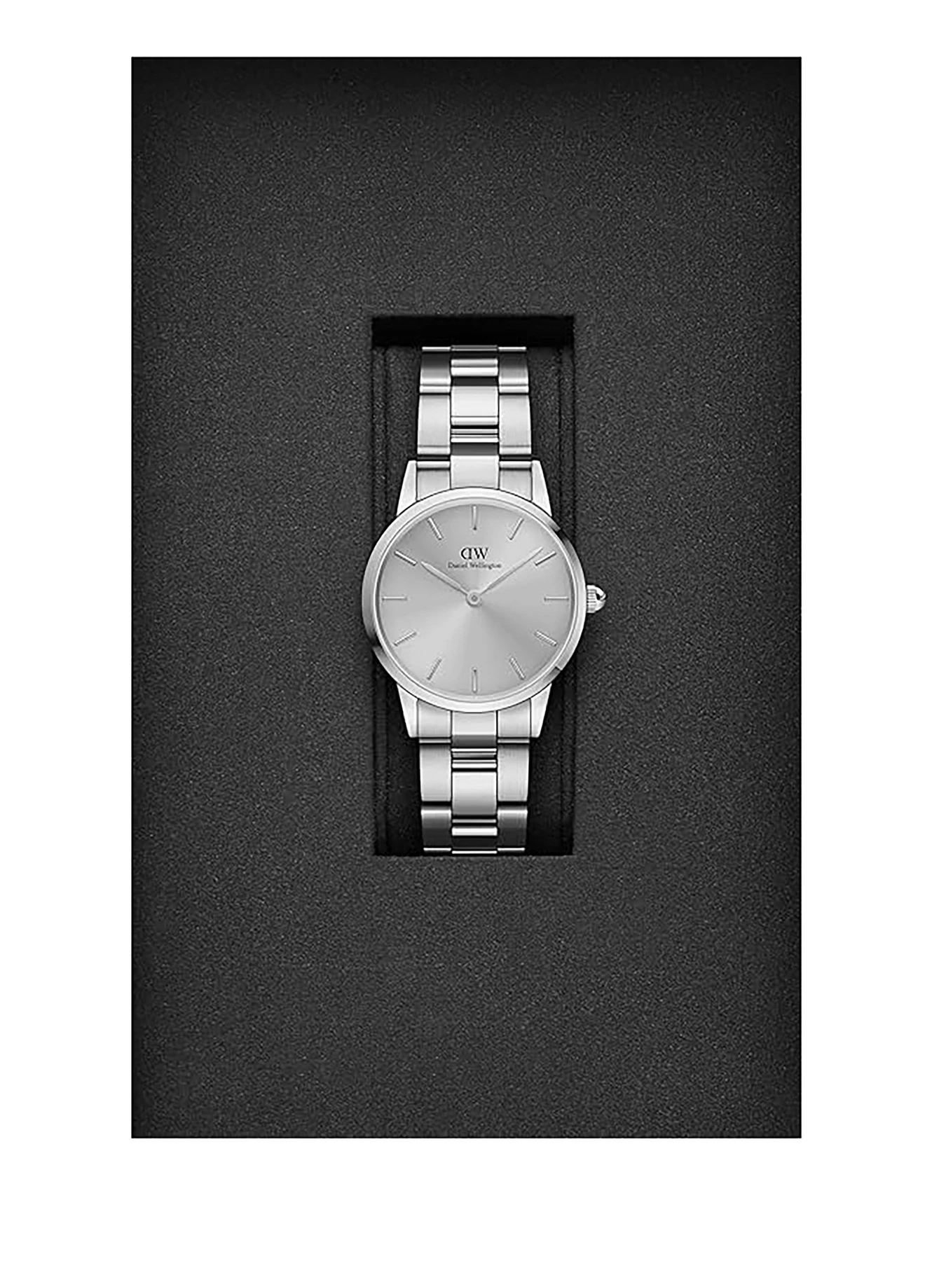 Часы Daniel Wellington модель DW00100402 Фото