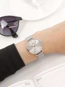 Часы Daniel Wellington модель DW00100468 Фото